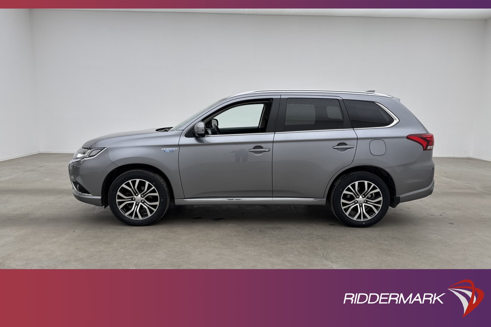 Mitsubishi Outlander PHEV 203hk