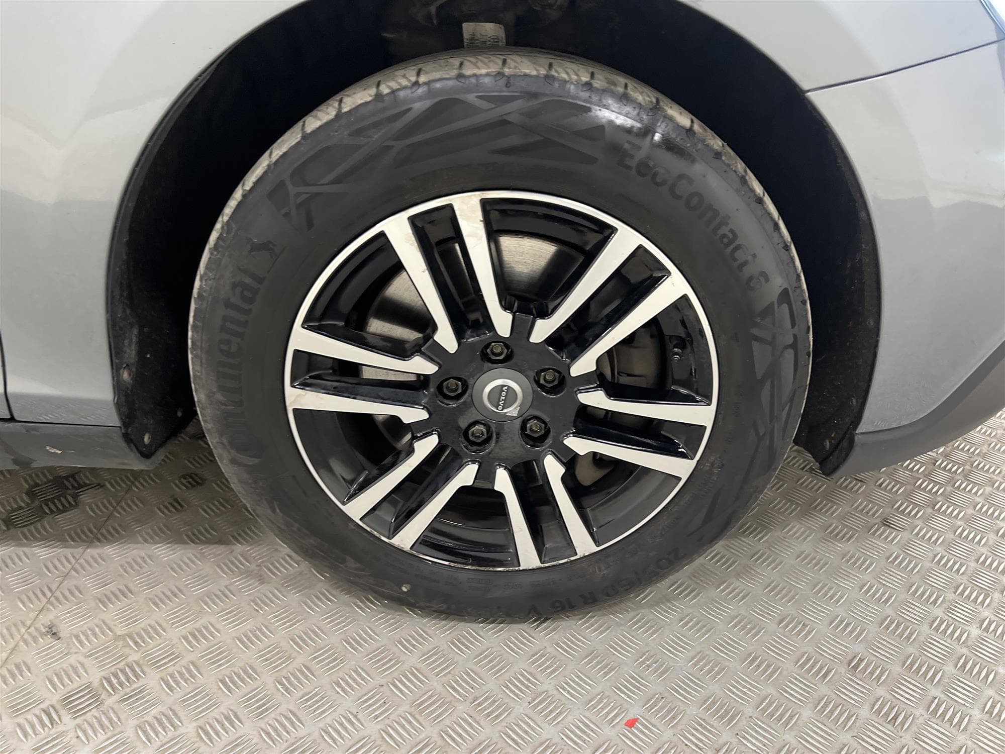 Volvo V40 Cross Country D3 150hk VOC D-Värmare 0,41L/mil
