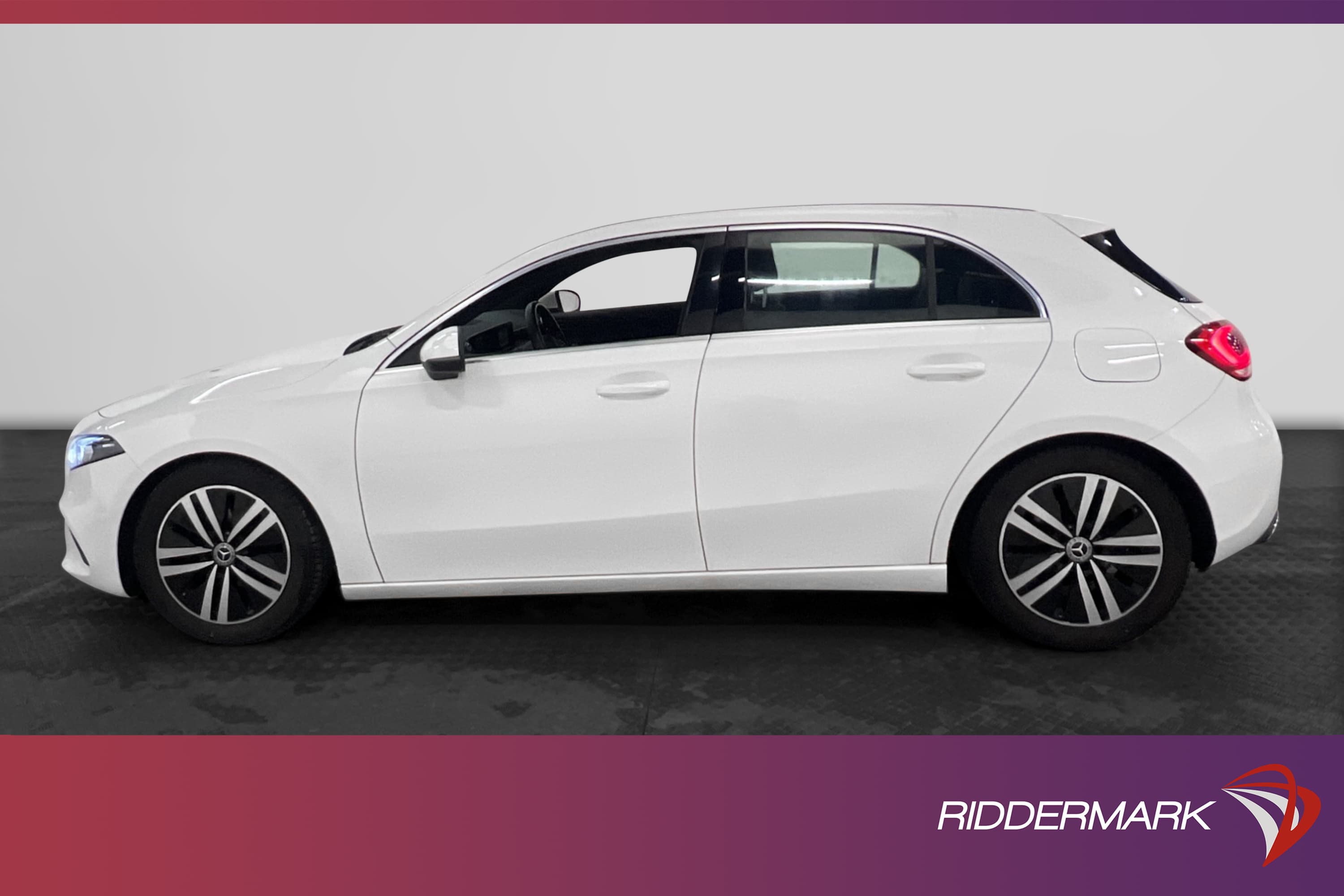 Mercedes-Benz A 180 136hk