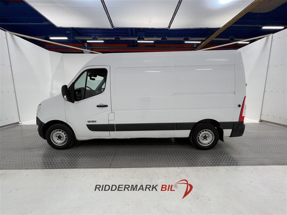 Nissan NV400 2.3 125hk L2H2 3-sits Drag 