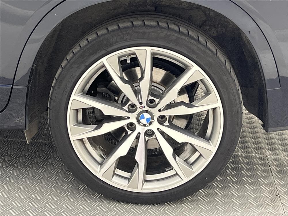BMW X4 M40i 360hk M-Sport T-lucka 360° H/K HUD Navi Draginteriör