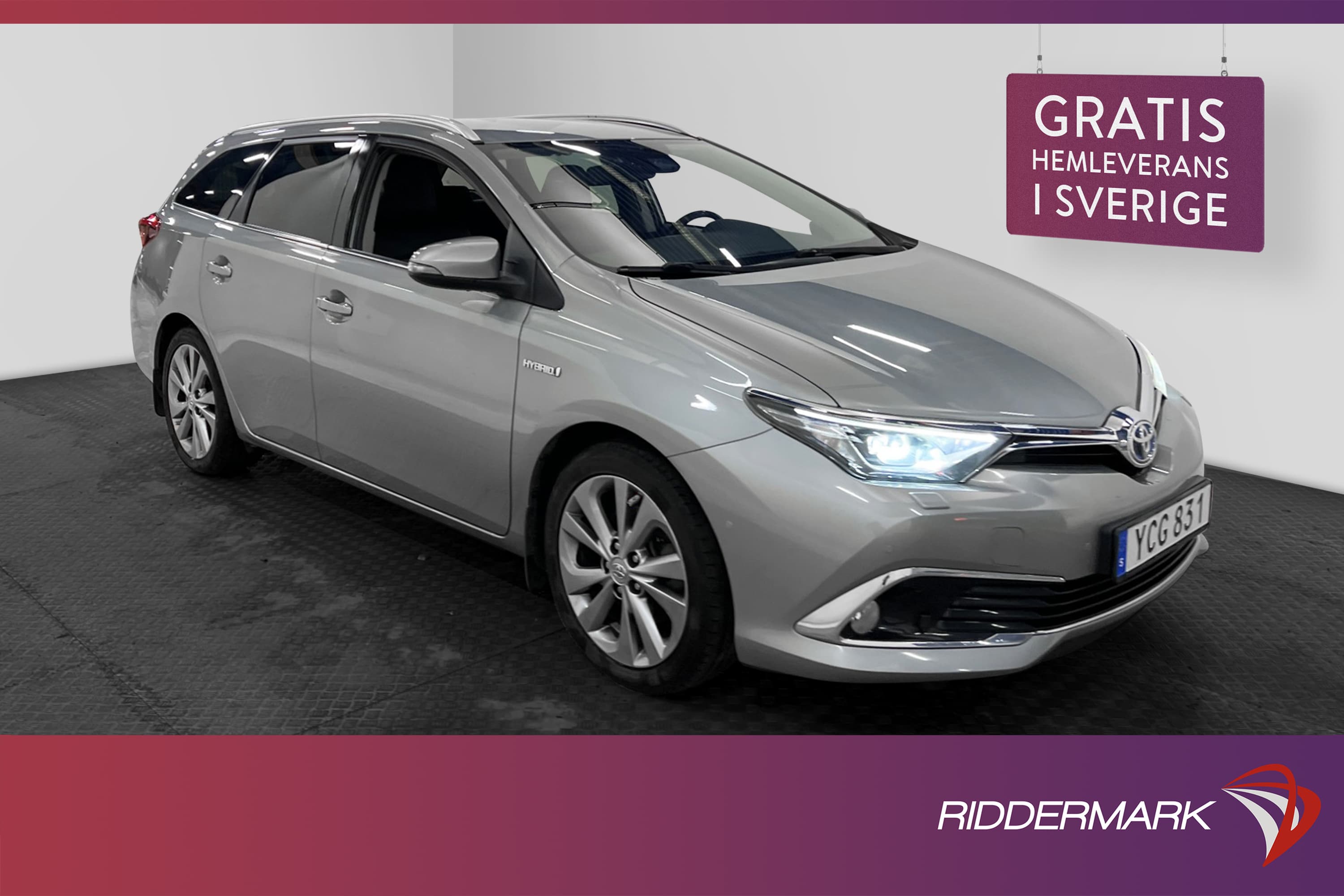Toyota Auris TS Hybrid 136hk