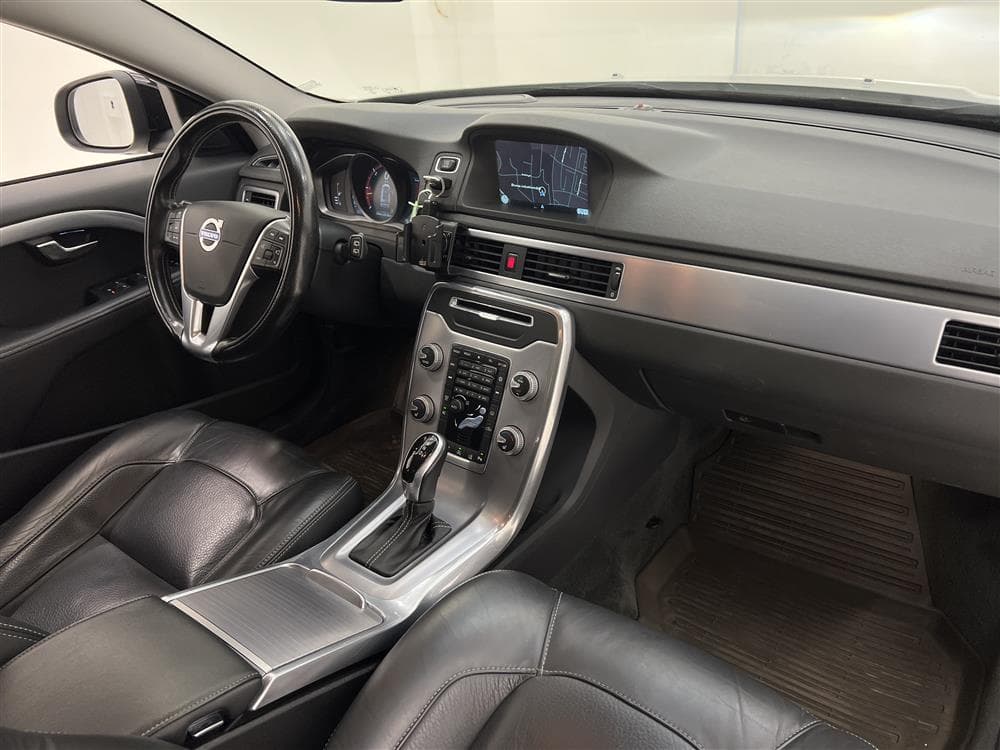Volvo V70 II D4 AWD 181hk Dynamic Edt Momentum Classicinteriör