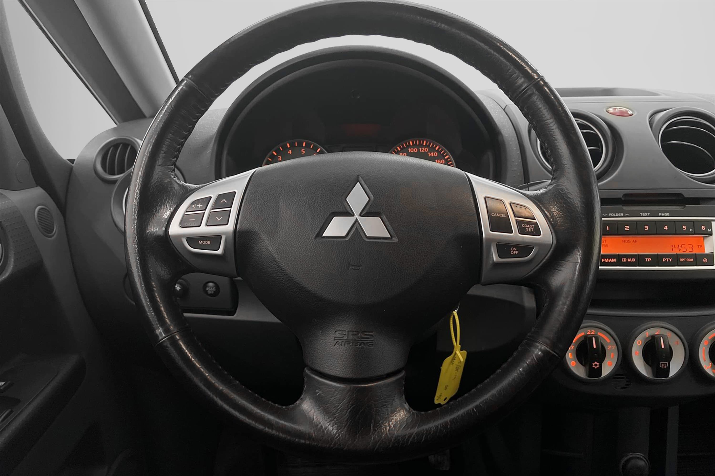 Mitsubishi Colt 1.3 95hk Nyservad 536kr Skatt 0,44L/mil