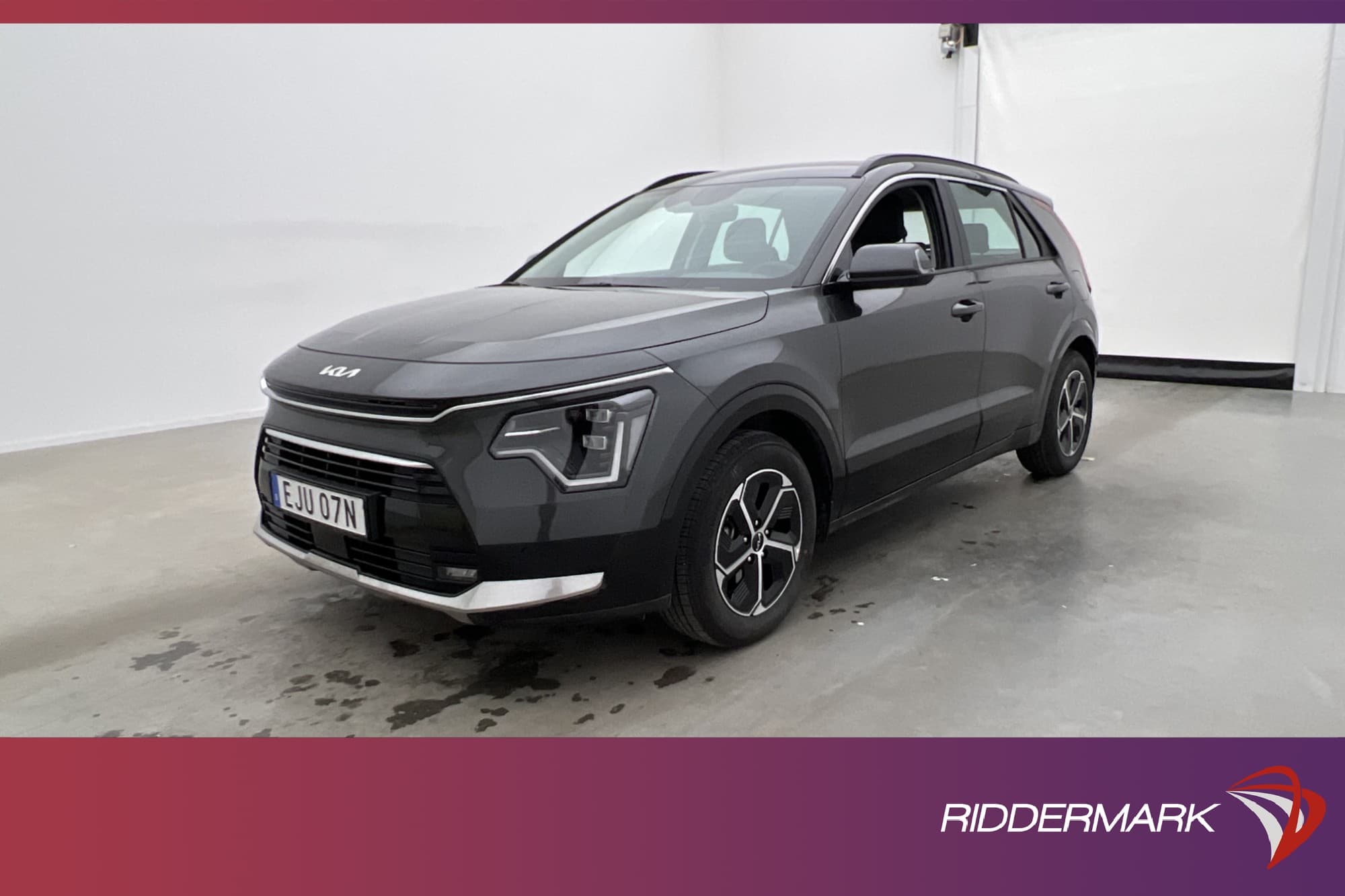 Kia Niro Hybrid 141hk Kamera Halvskinn Navi Rattvärme MOMS