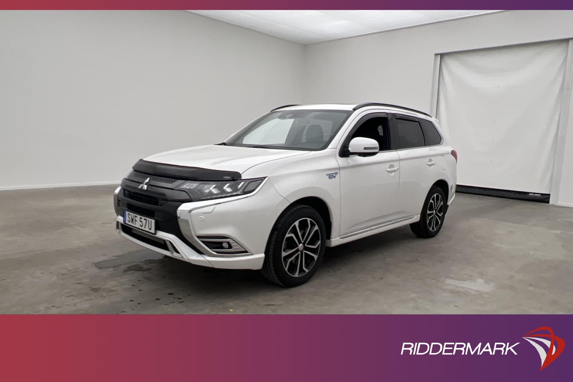 Mitsubishi Outlander PHEV 4WD 230hk
