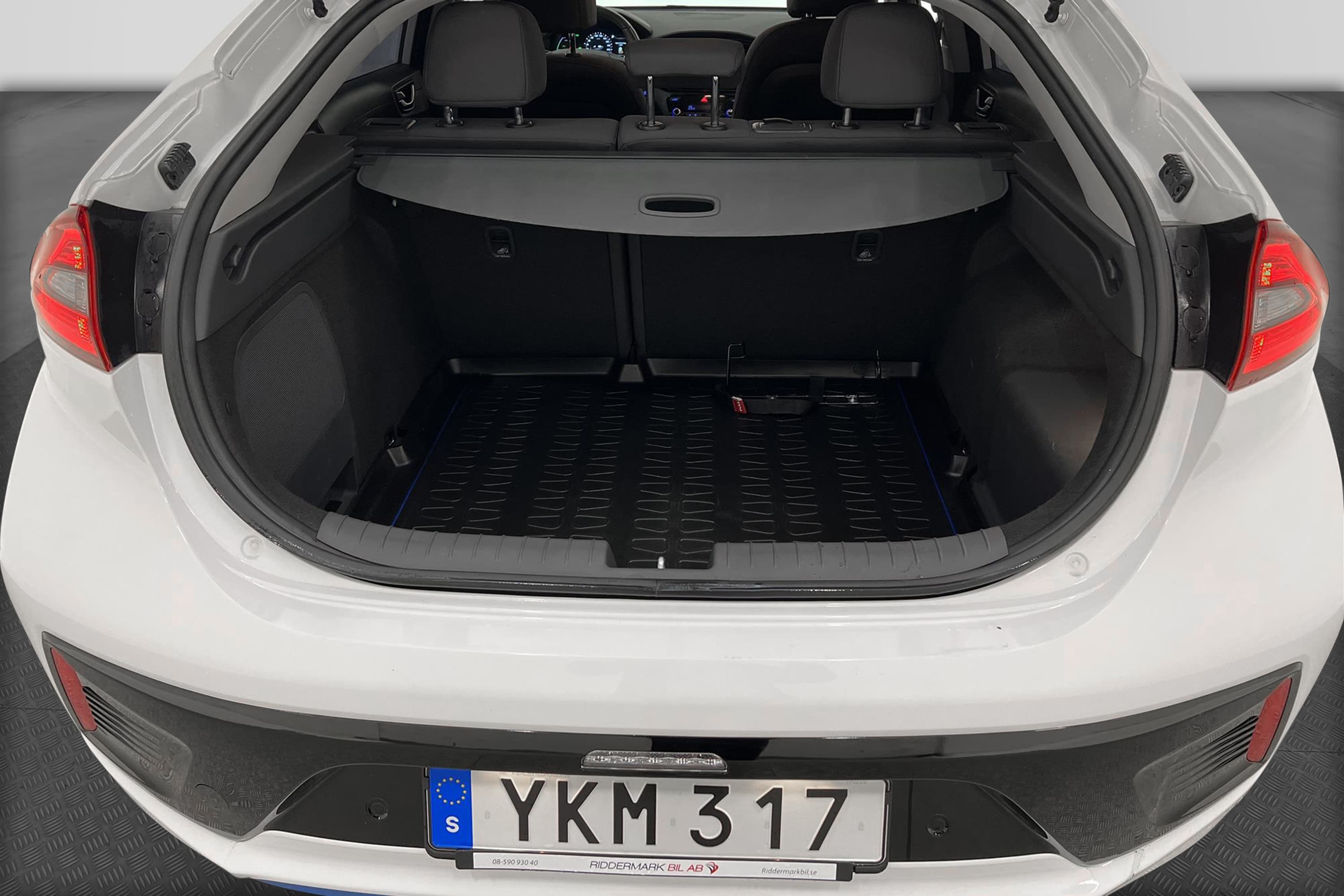 Hyundai IONIQ Hybrid 1.6 DCT 141hk Backkamera Navi 0,39l/mil