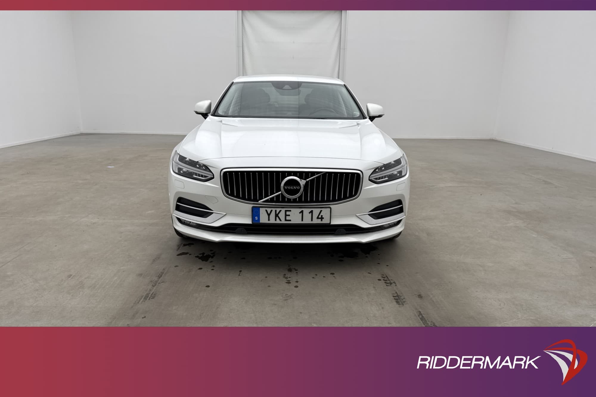 Volvo S90 D4 Inscription B&W Skinn VOC Värm Kamera Navi Drag