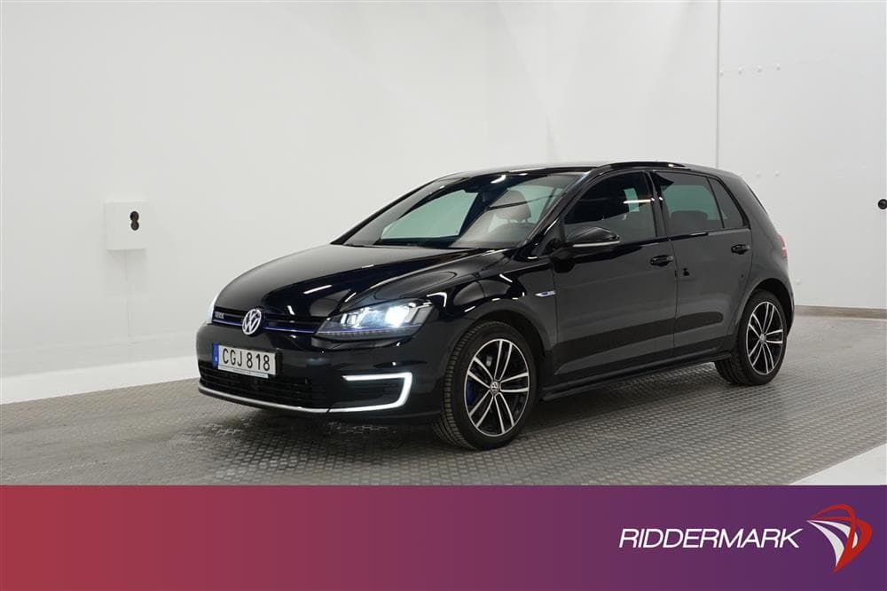 Volkswagen Golf GTE 204hk