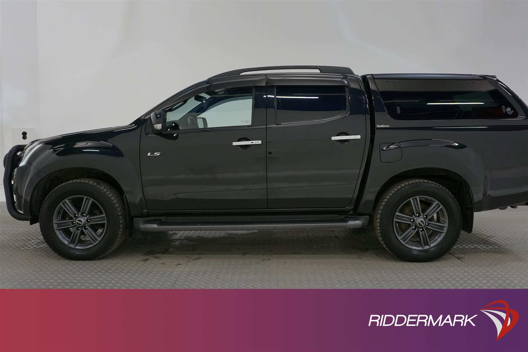 Isuzu D-Max 1.9 Automat 4WD Kamera Drag Moms