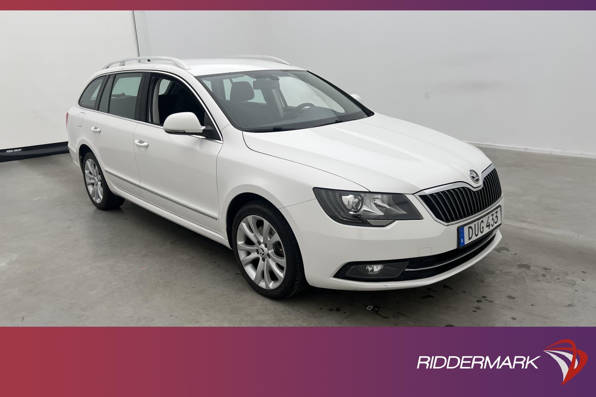 Skoda Superb TDI 4x4 Drivers Edt Värmare Sensorer Navi Drag