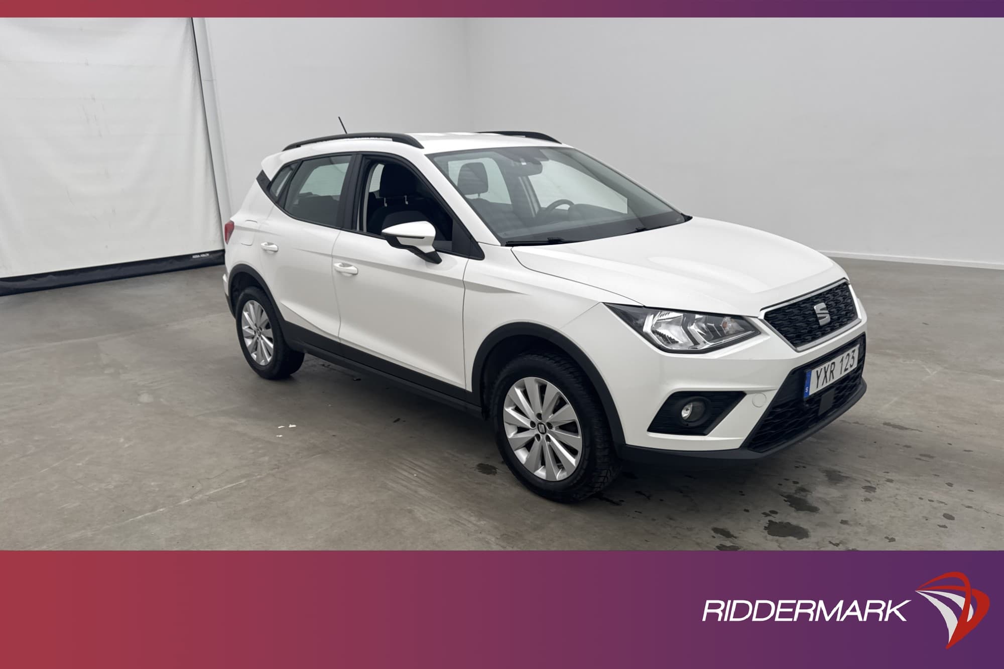 SEAT Arona 1.0 TSI 95hk Style M&K-Värmare CarPlay Sensorer