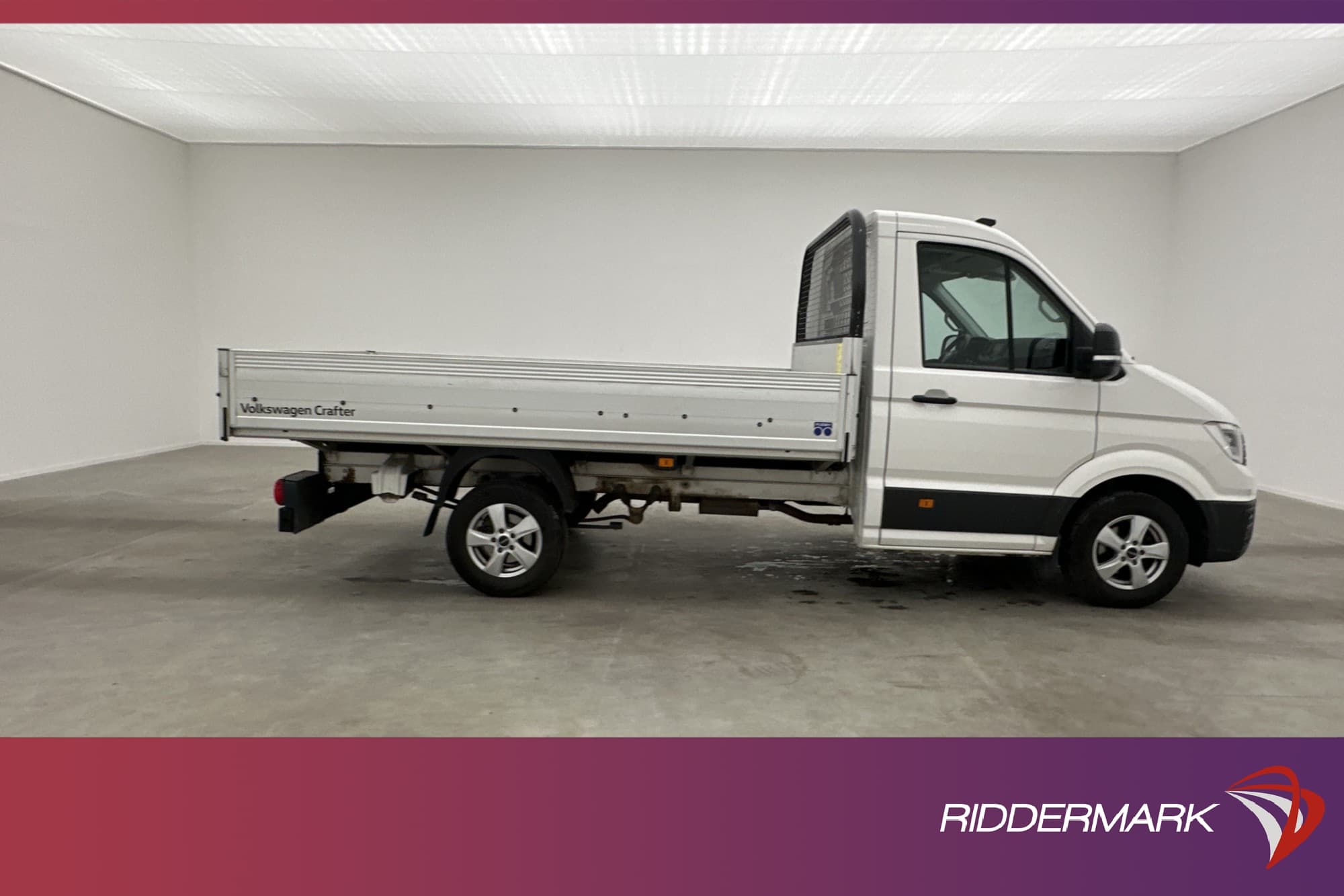 Volkswagen Crafter FLAKBIL 177hk Värmare CARPLAY Moms 1-Bruk