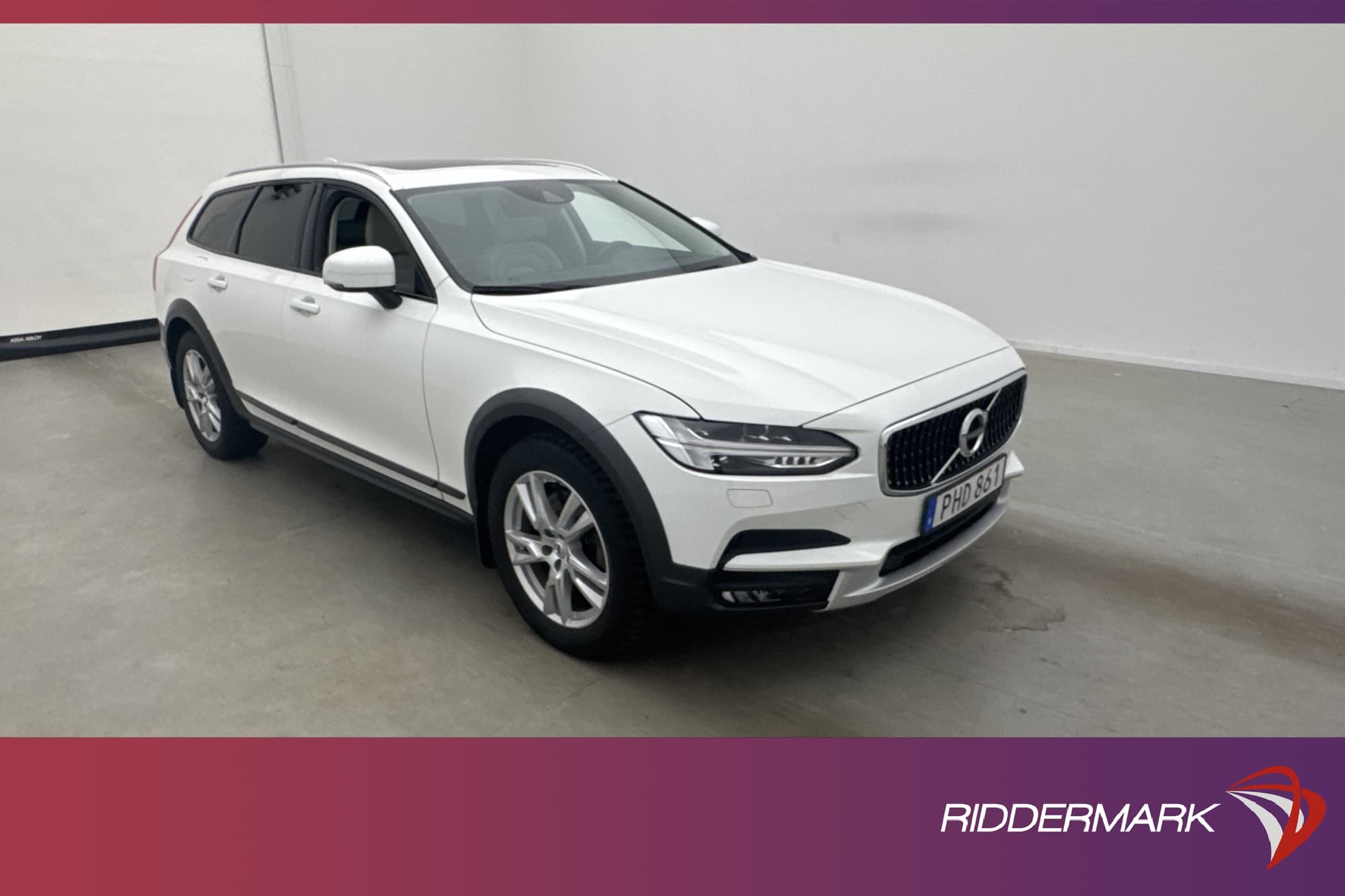 Volvo V90 Cross Country D4 AWD