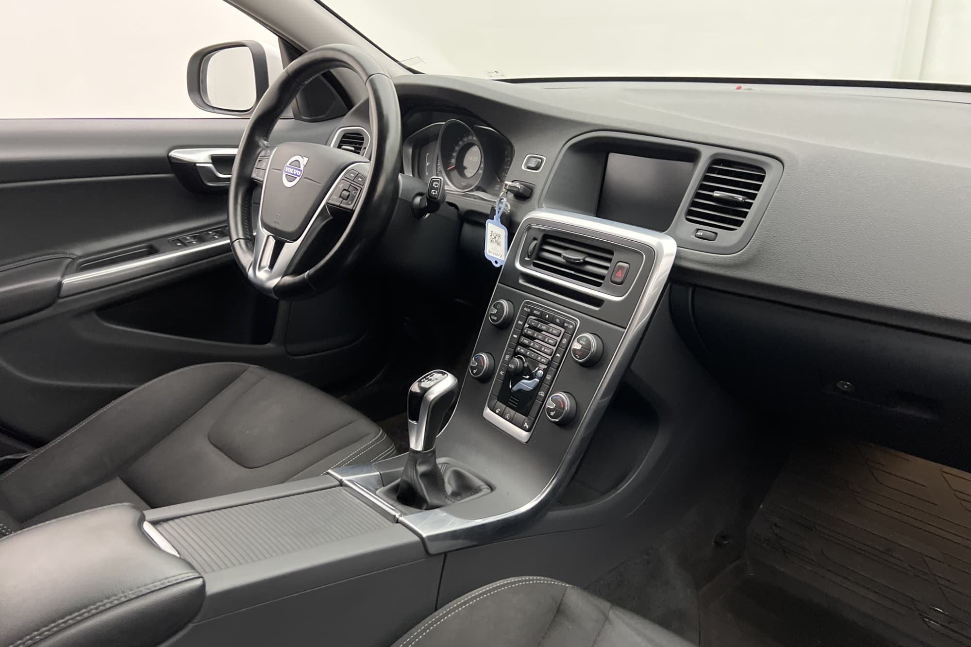 Volvo V60 T3 152hk Classic VOC D-värm Rattvärme PDC