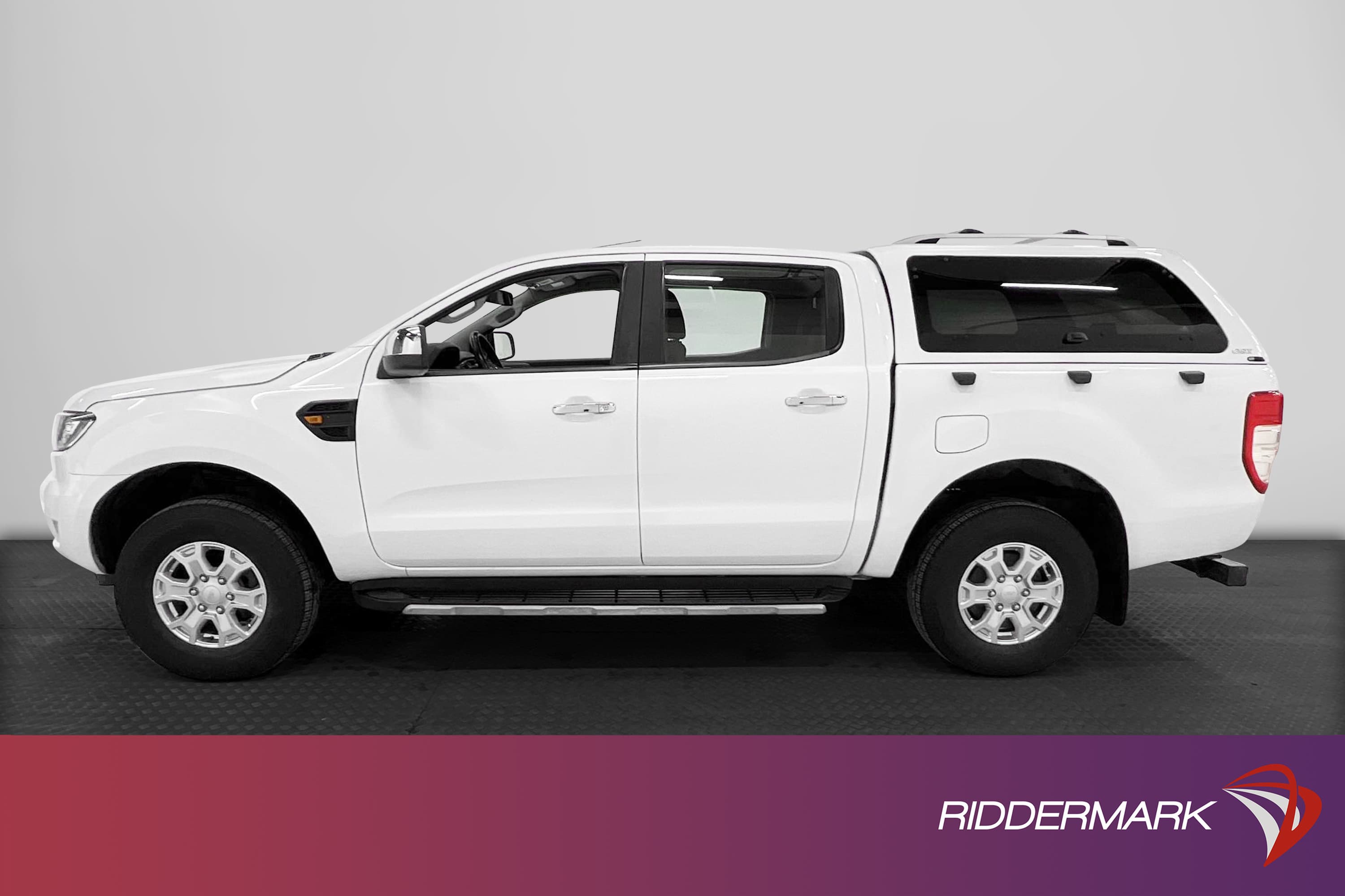 Ford Ranger XLT 2.2TDCi Automat 4x4 Dragkrok Navi Eu6 Moms