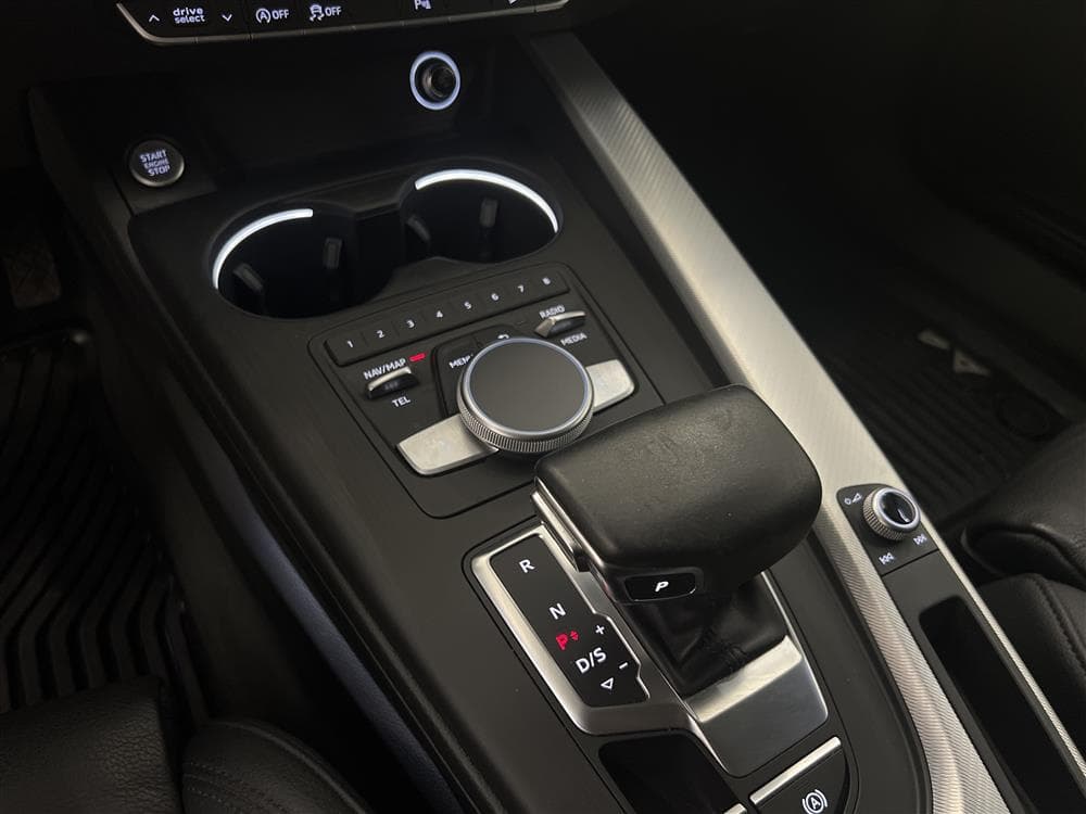 Audi A4 Allroad 2.0 TDI Q 190hk Cockpit Navi Värmare Draginteriör