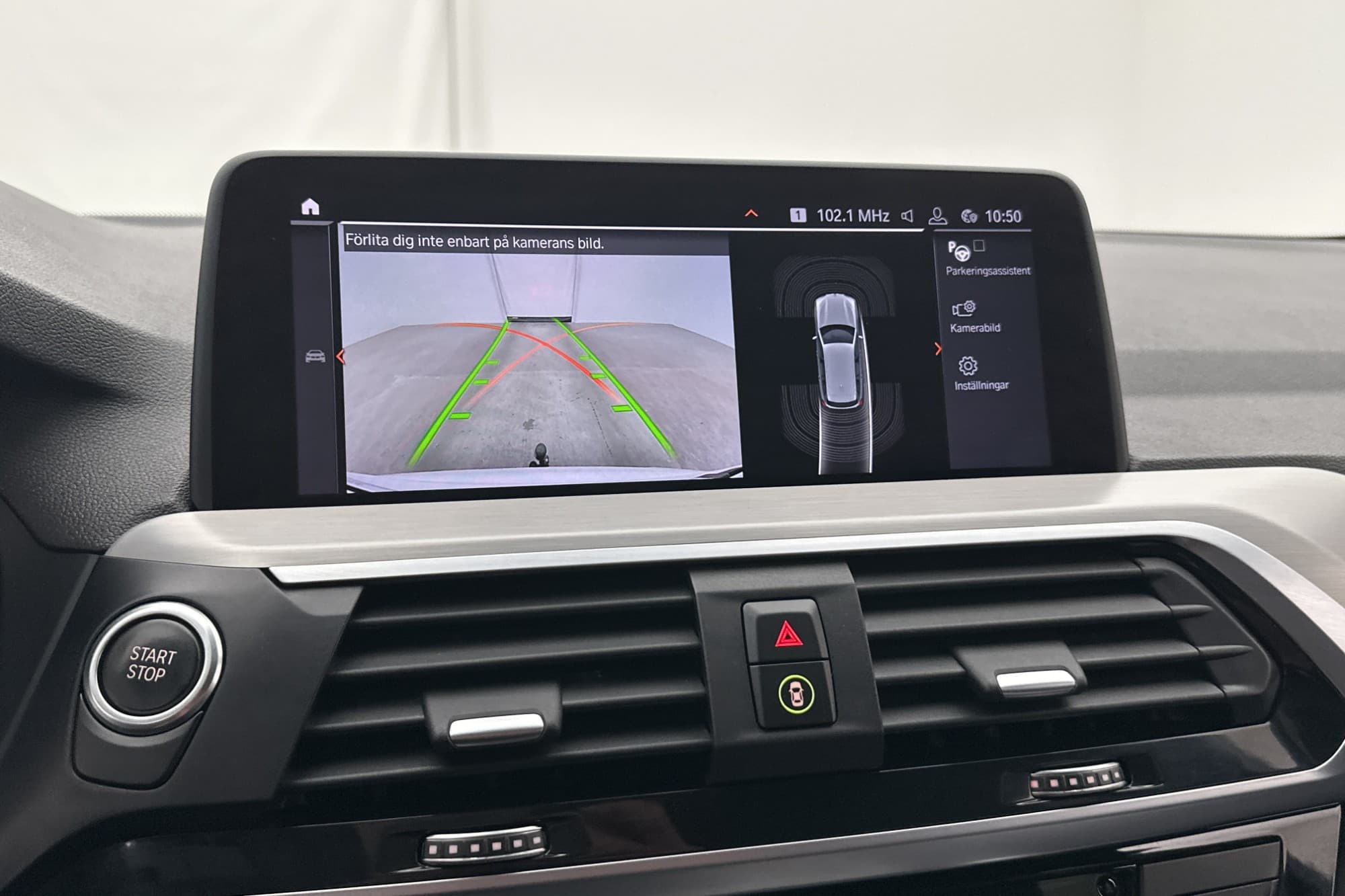 BMW X3 xDrive30e 292hk M Sport HiFi Kamera Navi Dragkrok