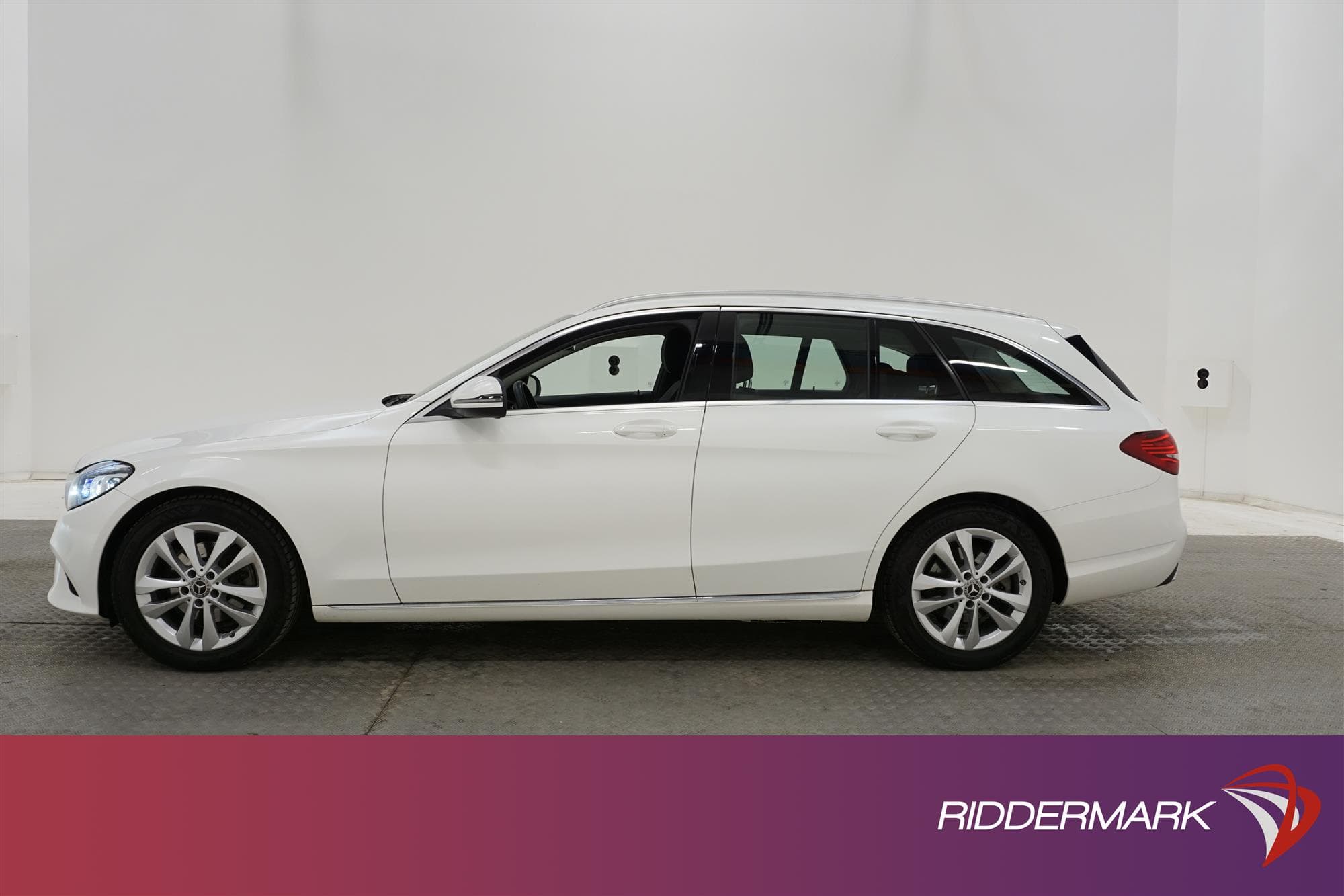 Mercedes-Benz C 220d 194hk