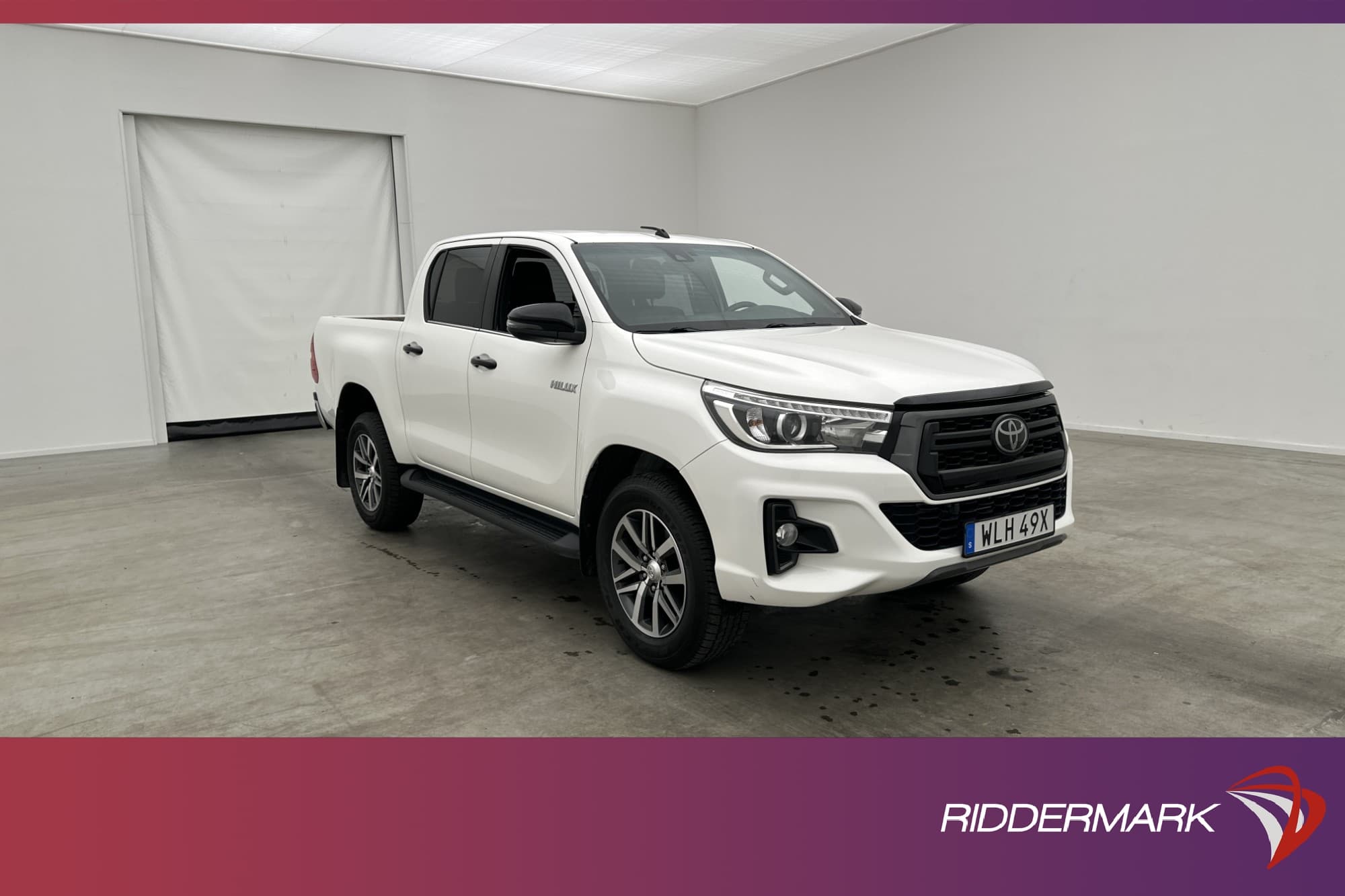 Toyota Hilux Premium 2.4 AWD