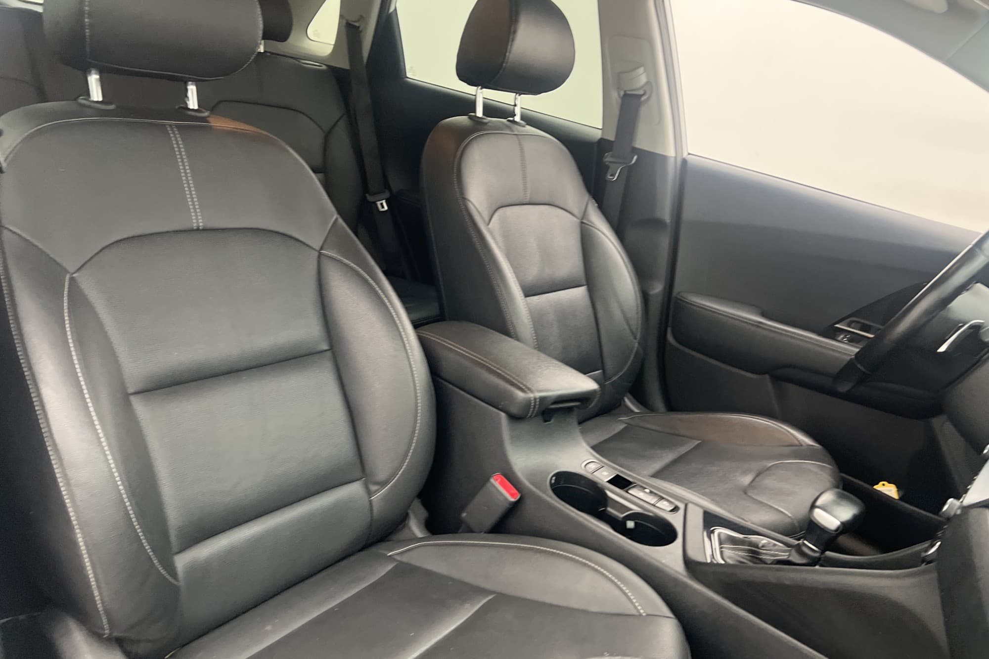 Kia Niro P-HEV Advance Plus 2 Skinn B-Kamera Rattvärme Drag