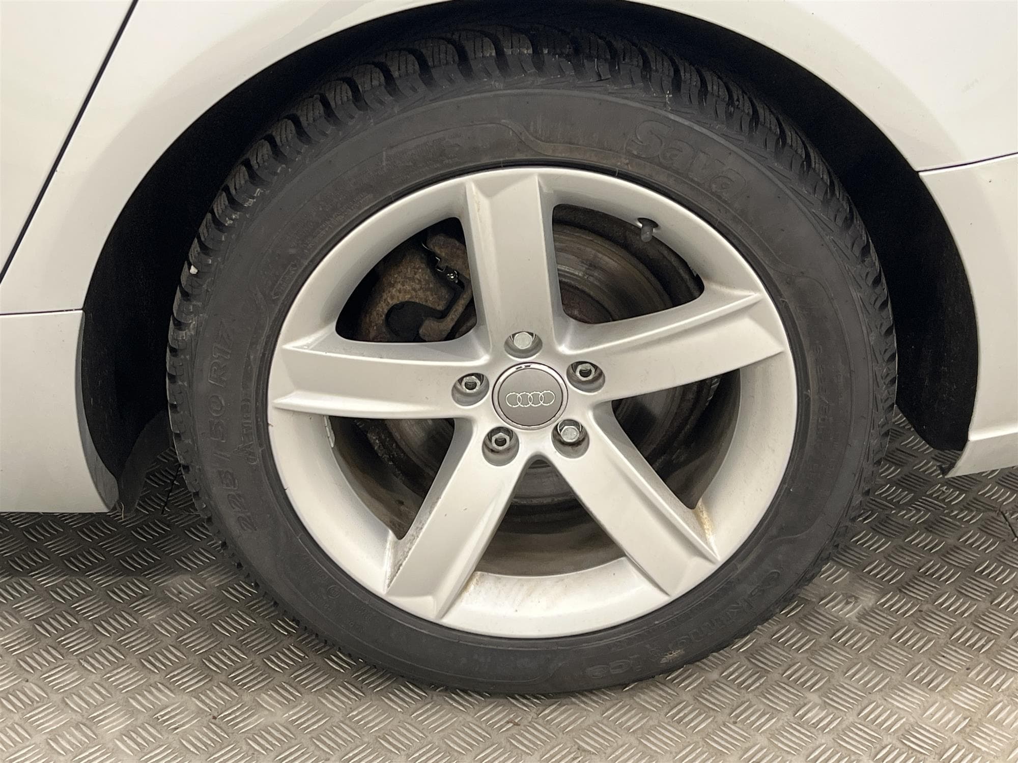 Audi Avant 2.0 TDI DPF 177hk Dragkrok Nyservad 0,51L/mil
