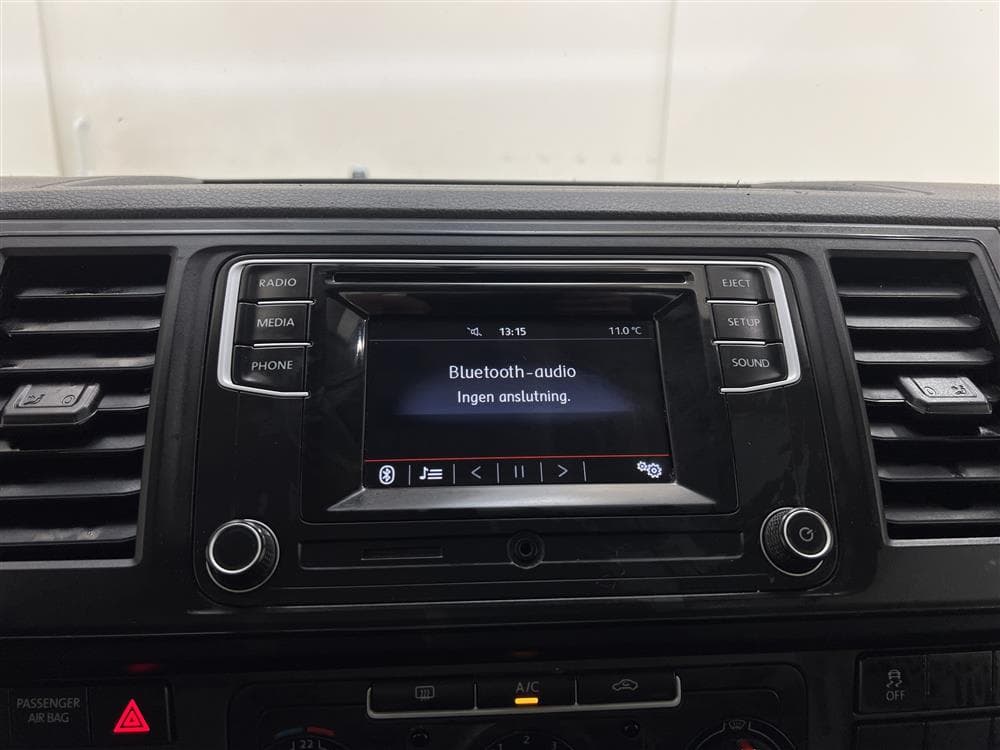 Volkswagen Transporter 2.0TDI Automat 4Motion Värmare Moms 