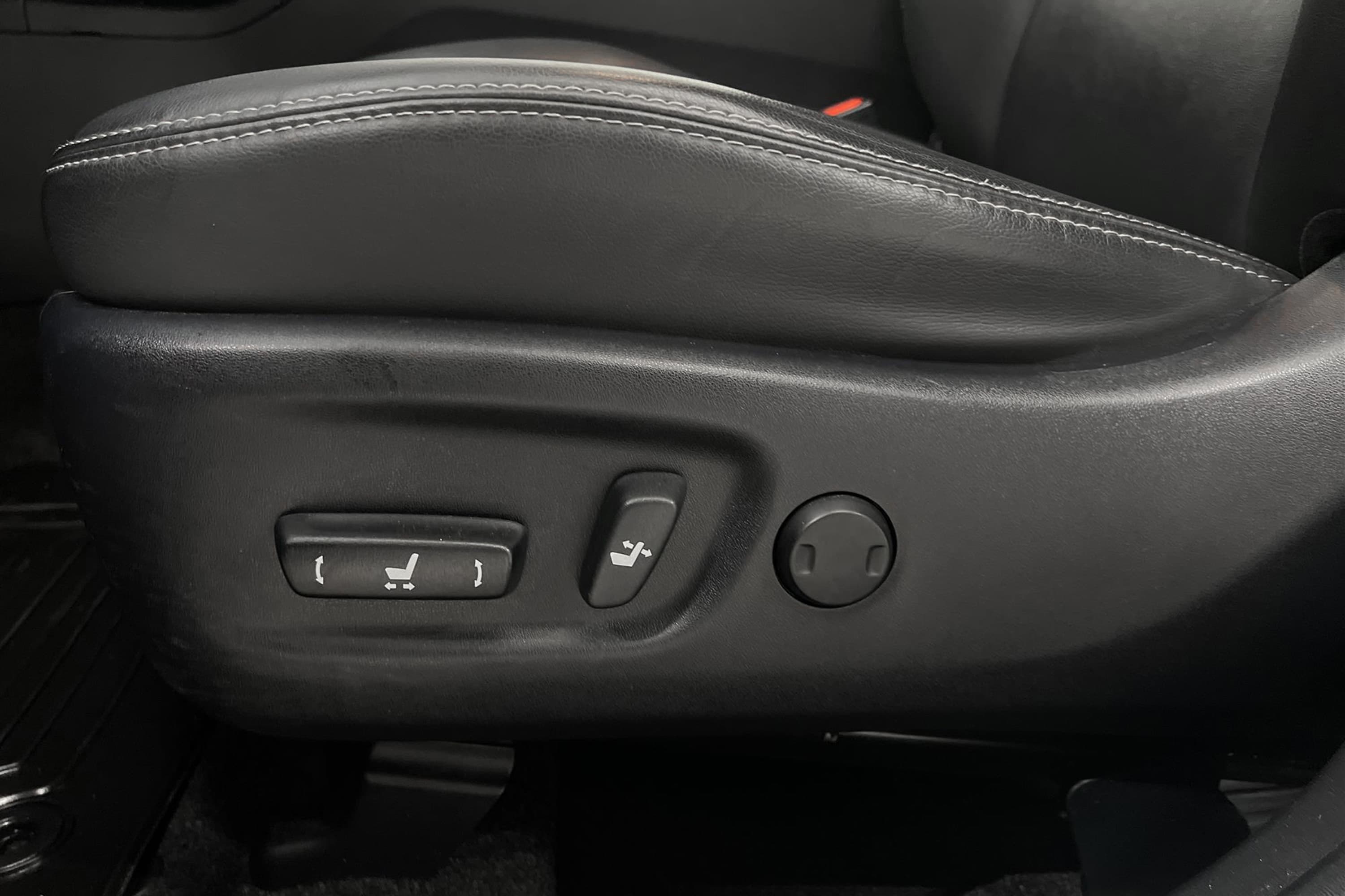 Toyota Prius+ Hybrid CVT 136hk 7 Sits B-Kam HUD Skinnklädsel
