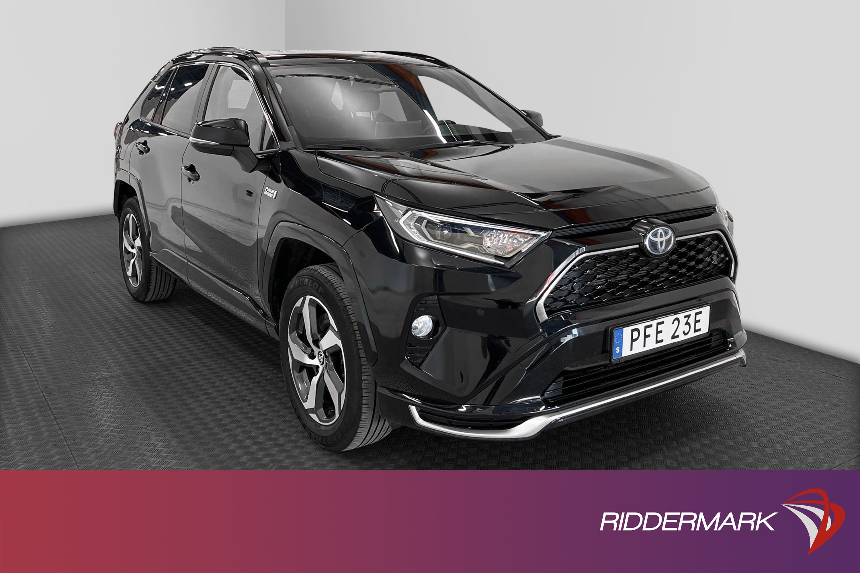 Toyota RAV4 Plug-in Hybrid E-CVT Kamera JBL Drag Navi MOMS