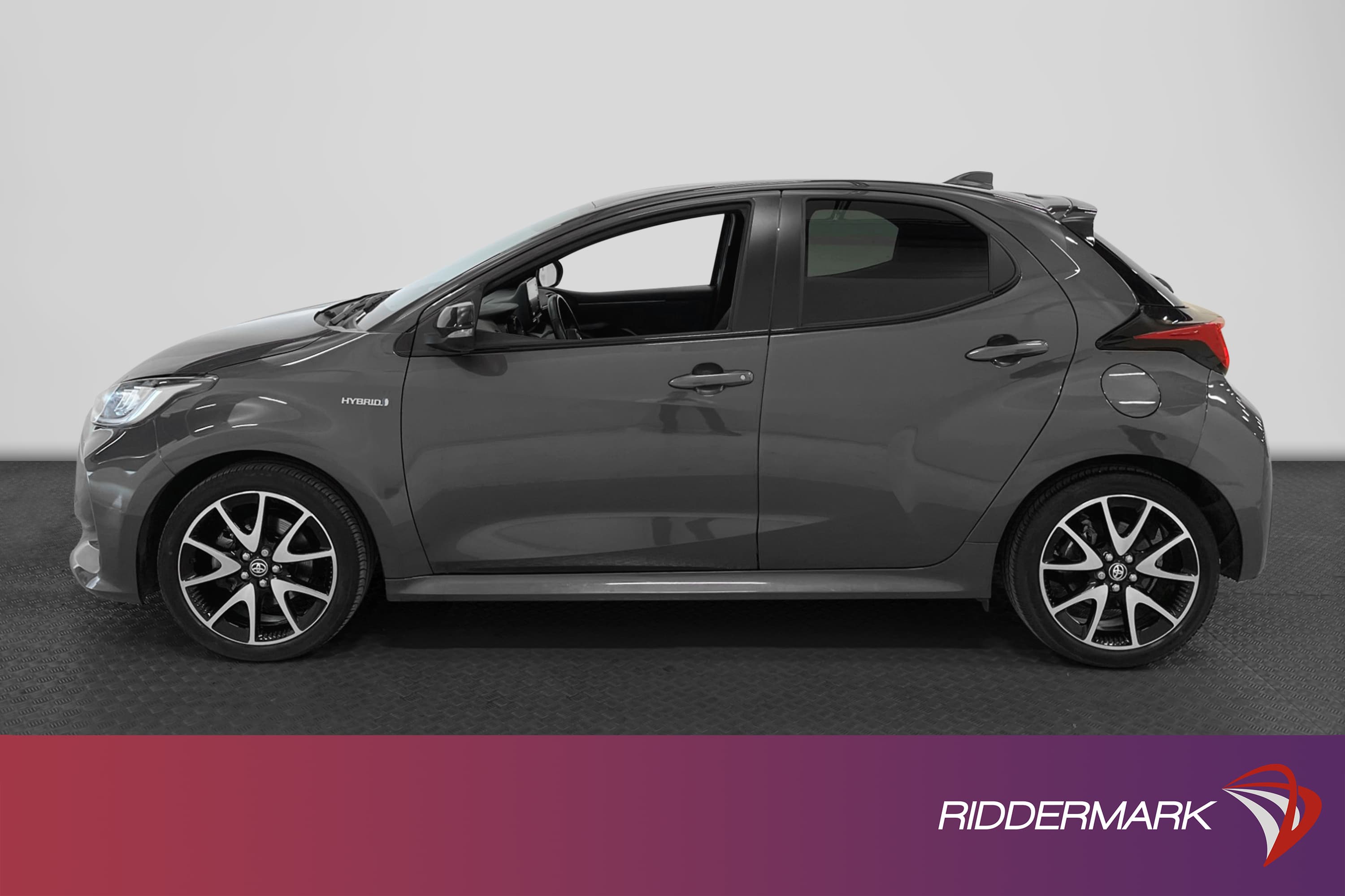 Toyota Yaris Hybrid CVT 116hk B-Kamera