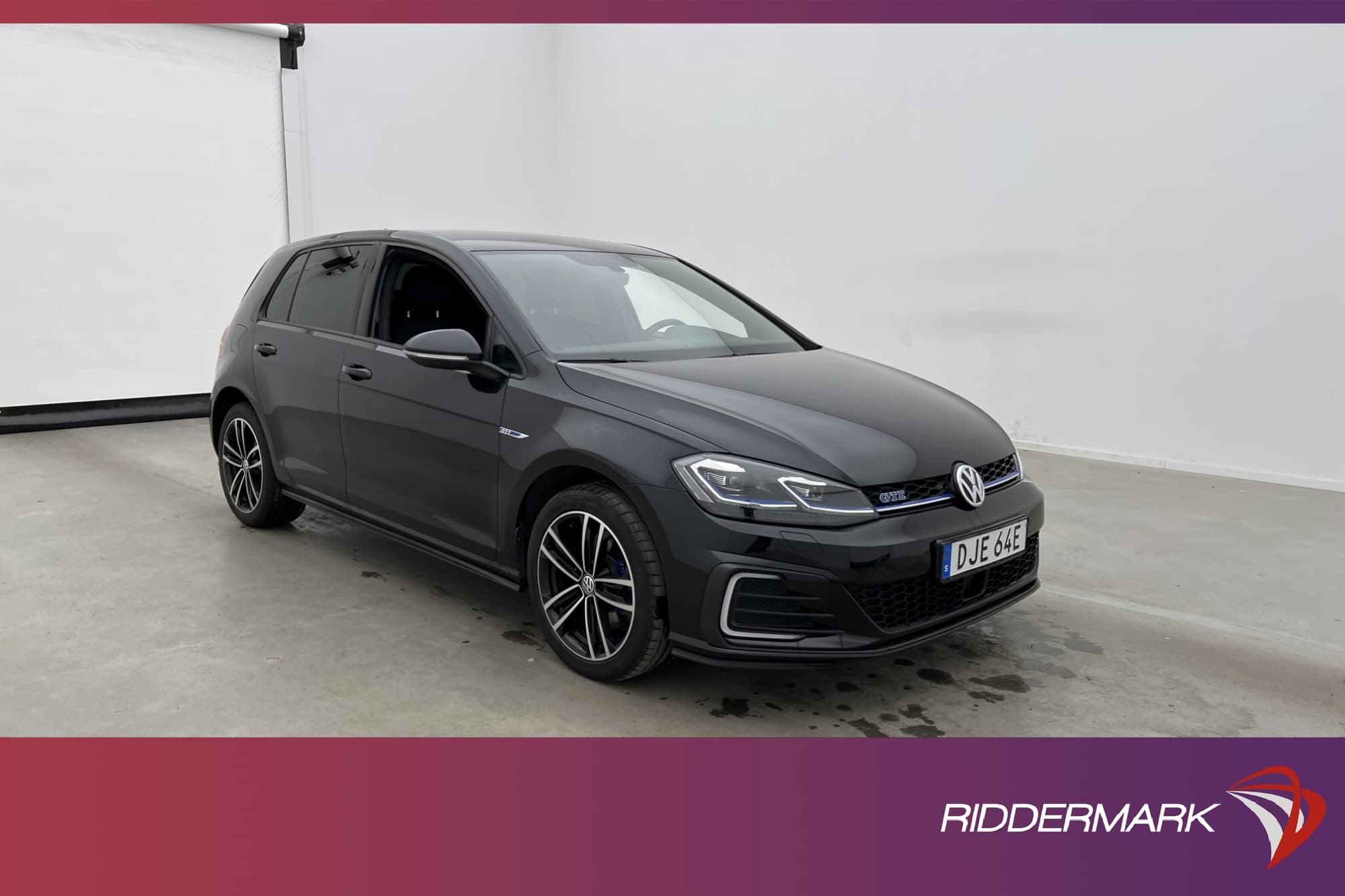Volkswagen Golf GTE 204hk