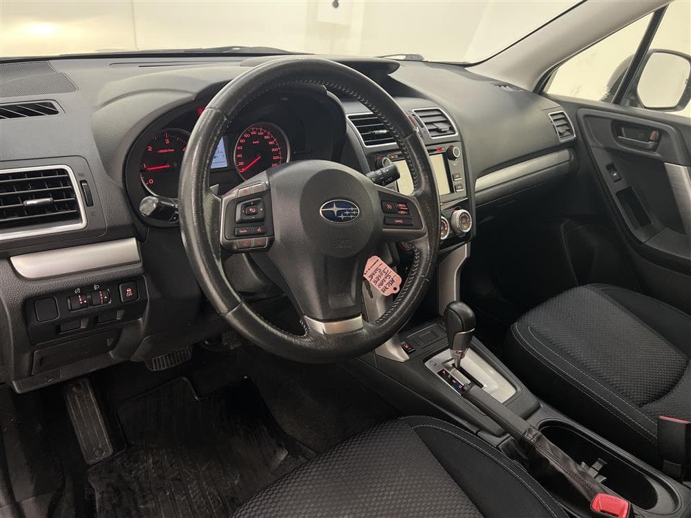 Subaru Forester 2.0D 147hk 4WD Drag Välservad 0,63l/milinteriör