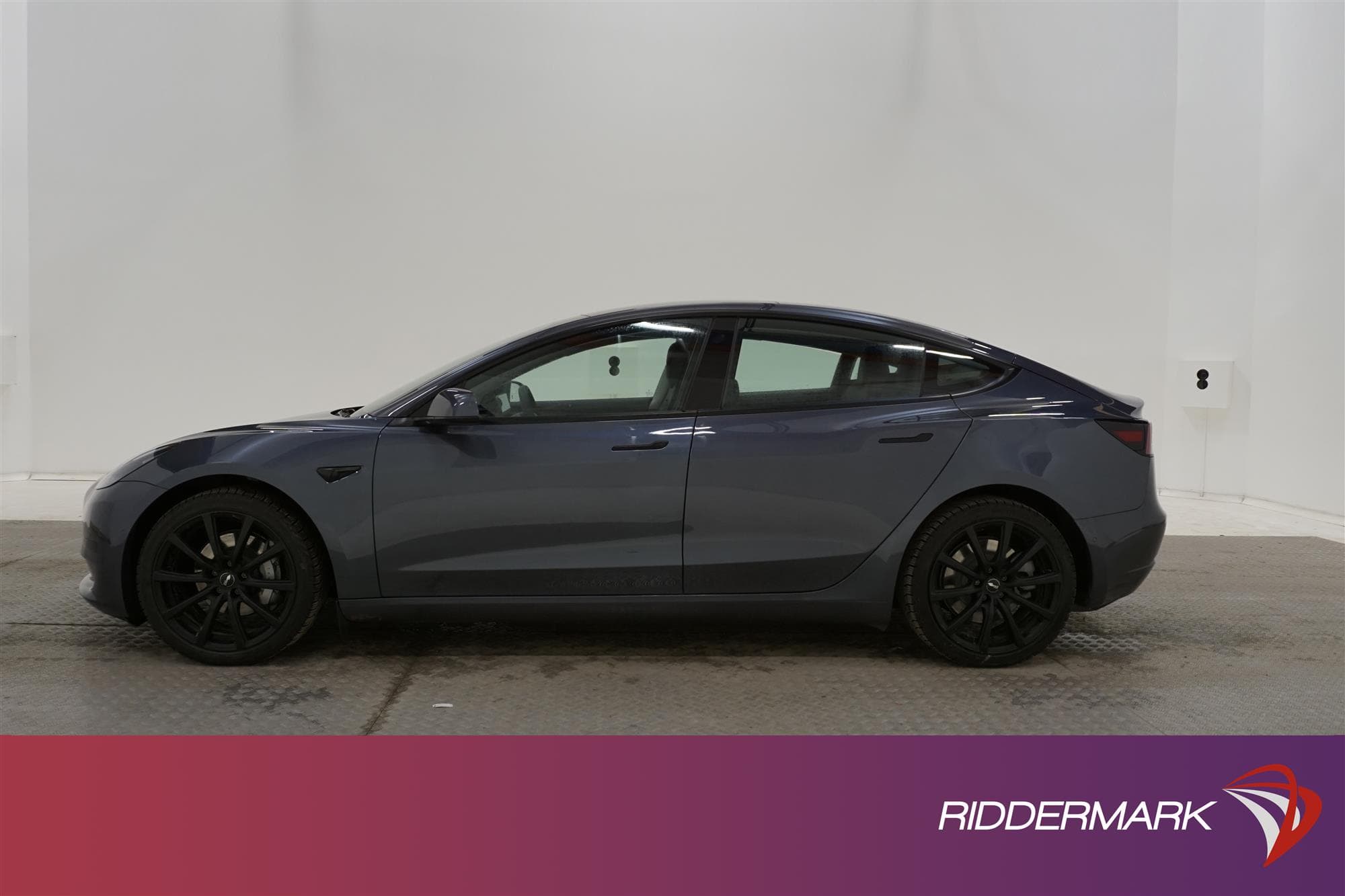 Tesla Model 3 Standard Range Plus 258hk
