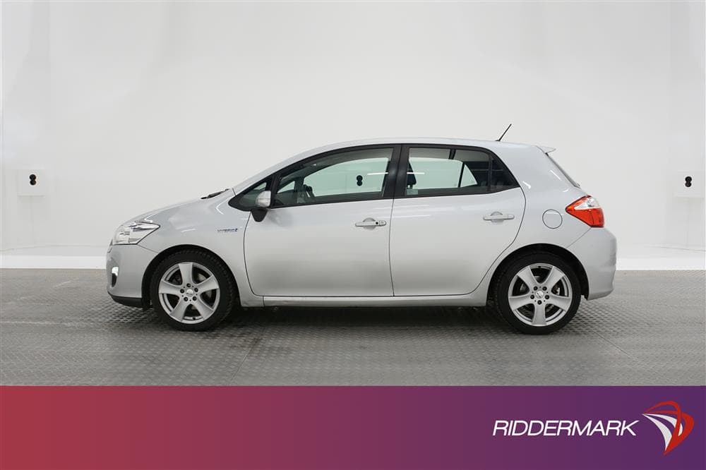 Toyota Auris 1.8 Hybrid 136hk