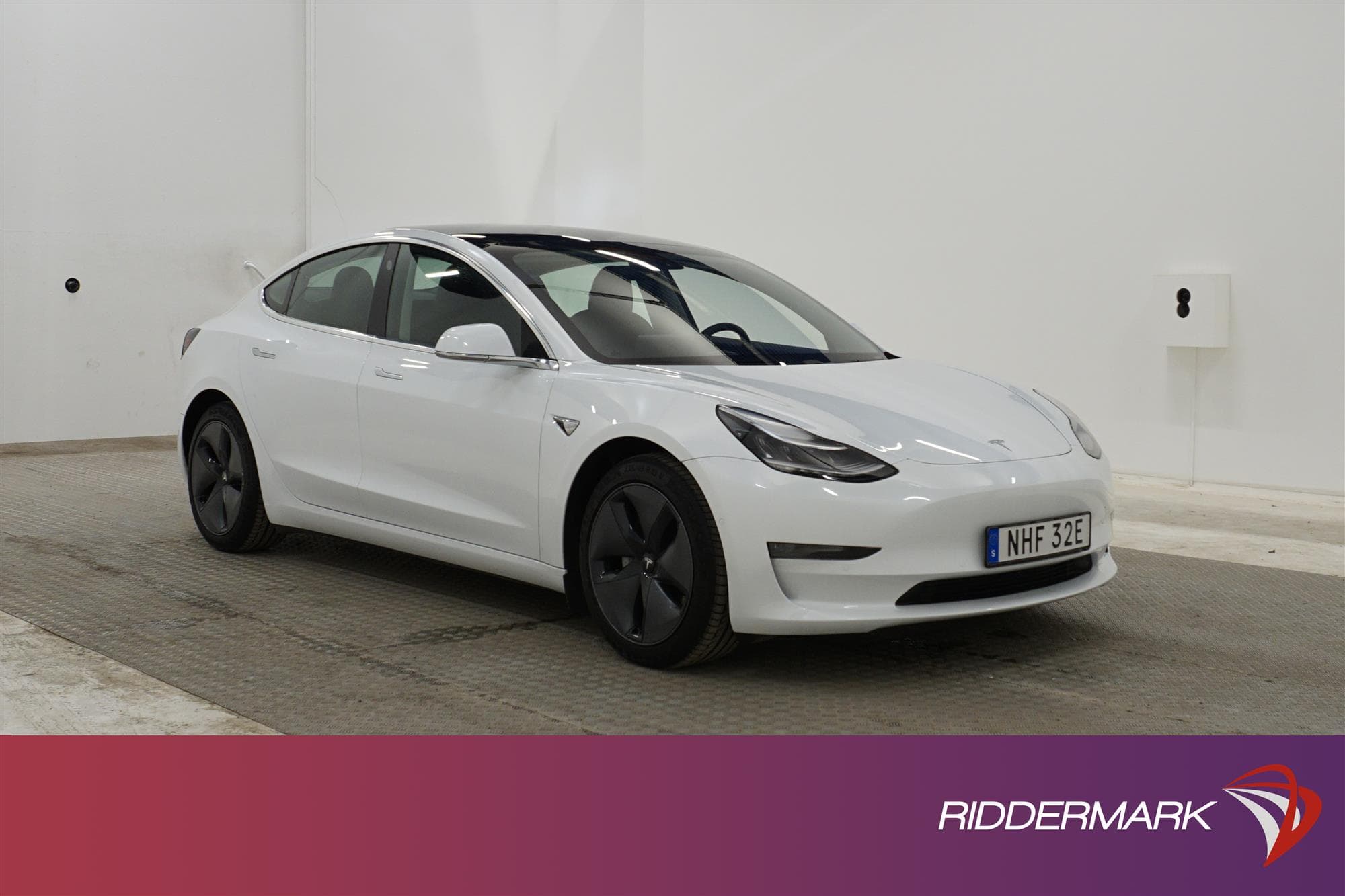 Tesla Model 3 Long Range AWD 440hk