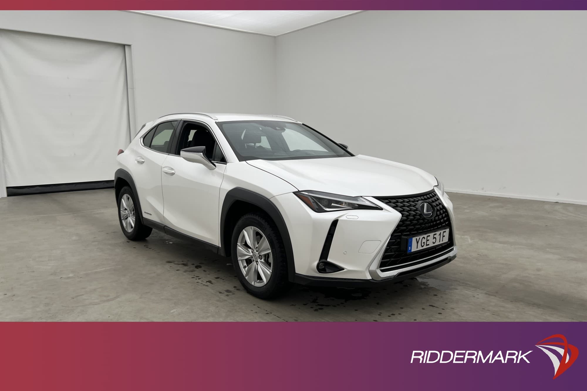 Lexus UX 250h 184hk