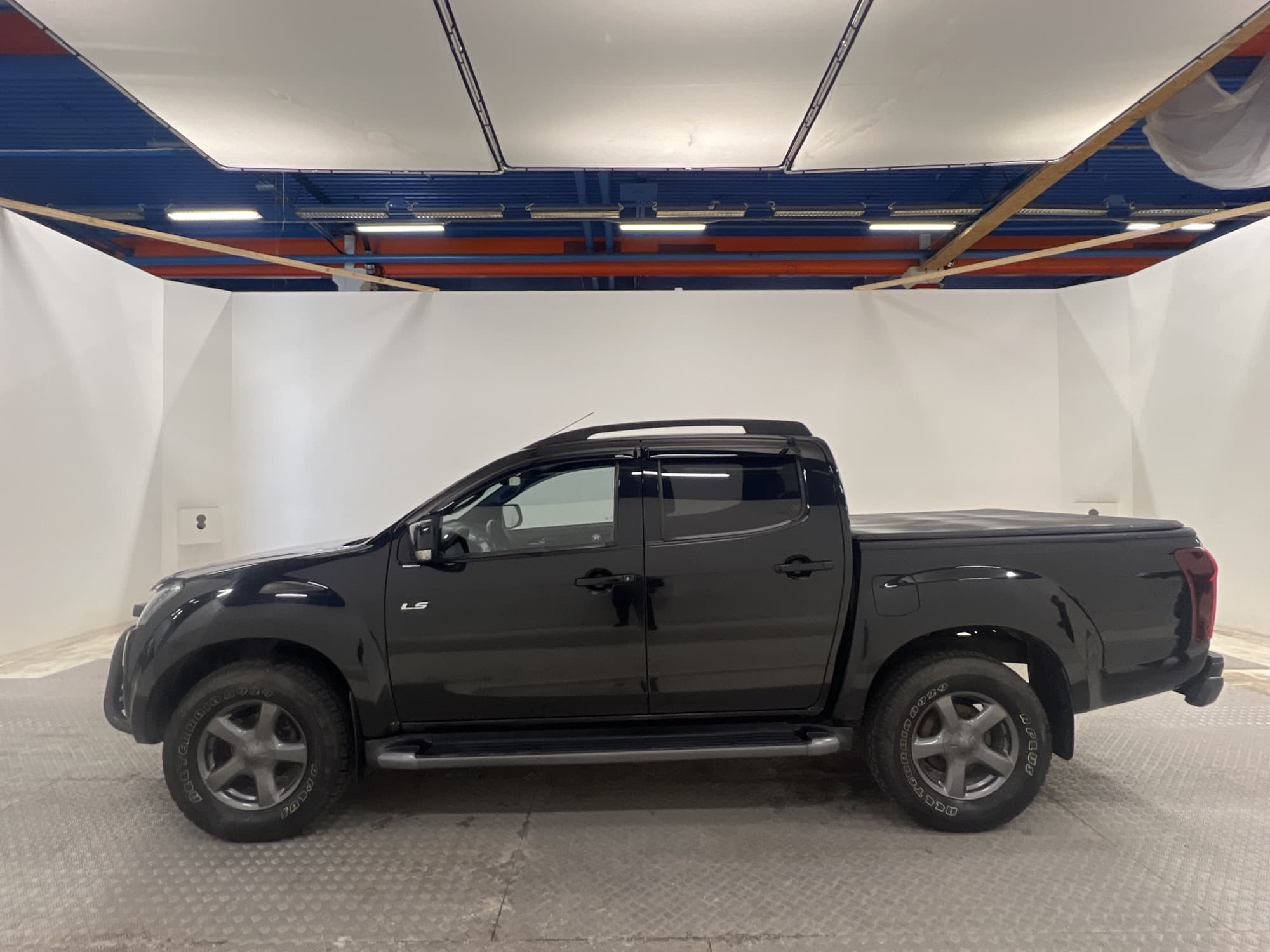 Isuzu D-Max Crew Cab