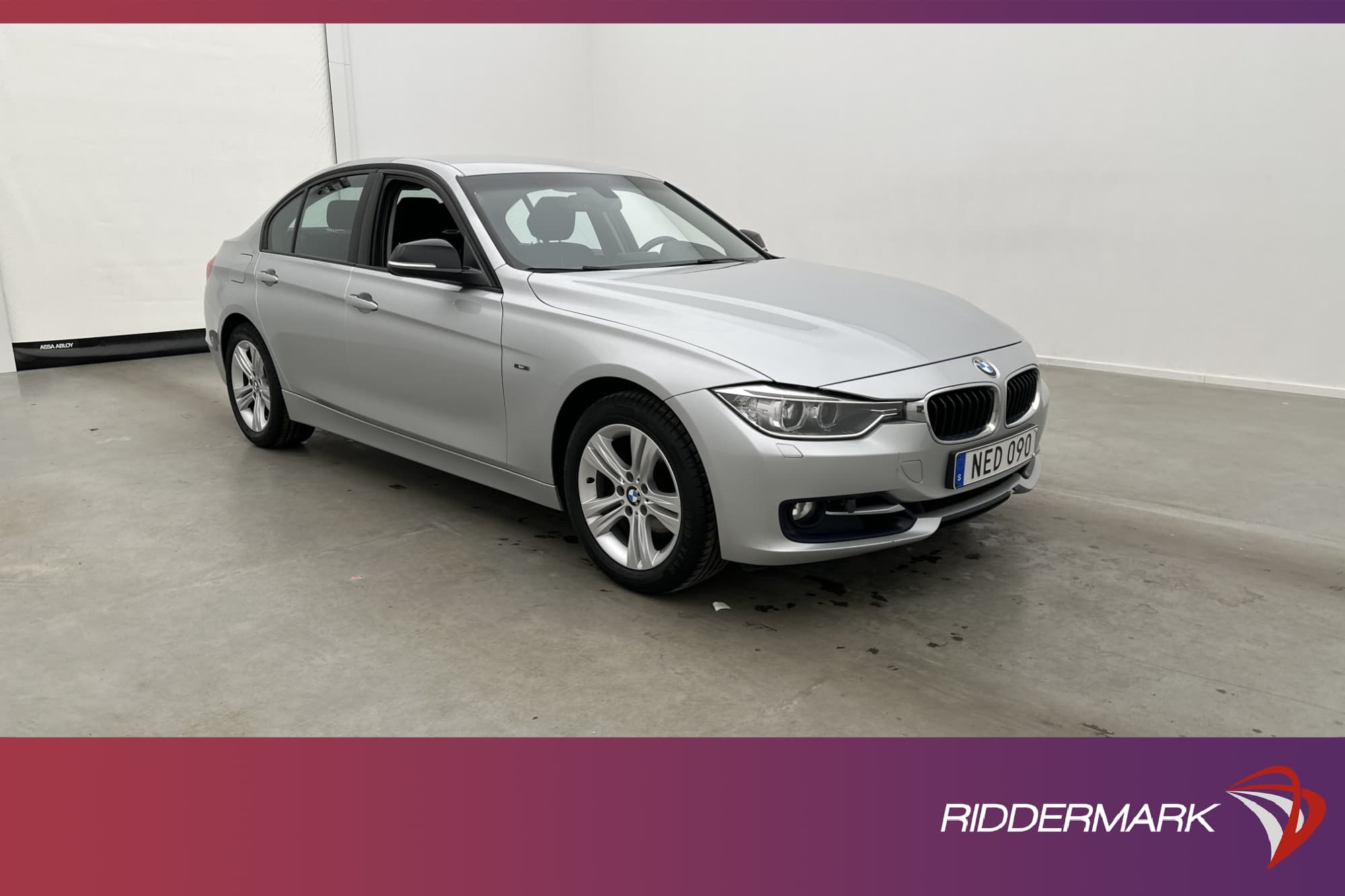 BMW 320i xDrive Sport Line M&K-Värmare Sensorer Dragkrok
