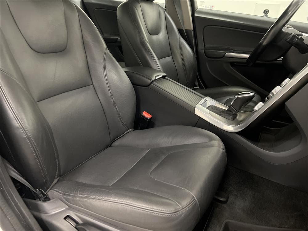 Volvo S60 Cross Country D4 AWD Summum VOC Navi D-Värm Skinn