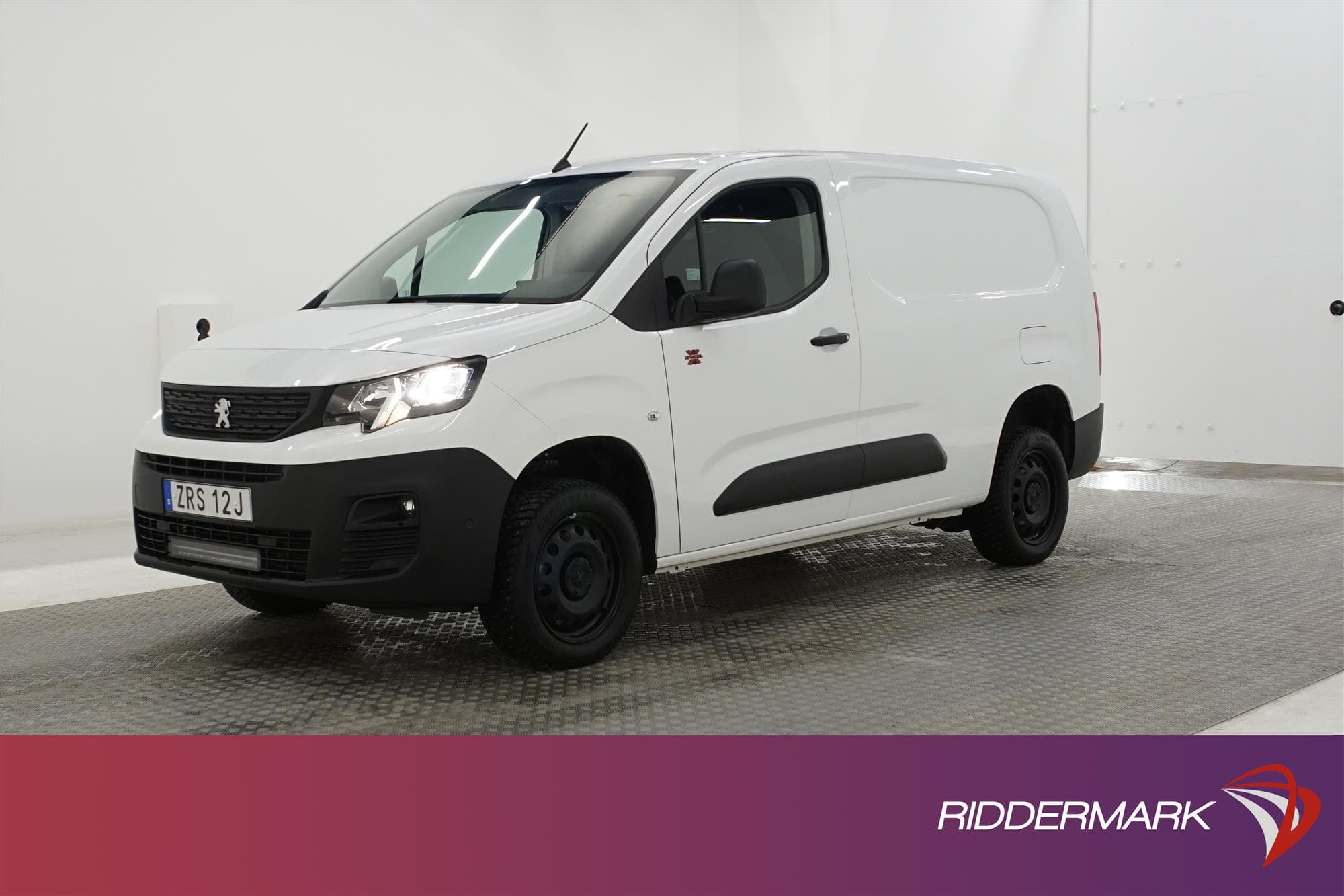 Peugeot Partner 1.5 Lång 4x4 Drag V-Inredd PDC Värmare Moms