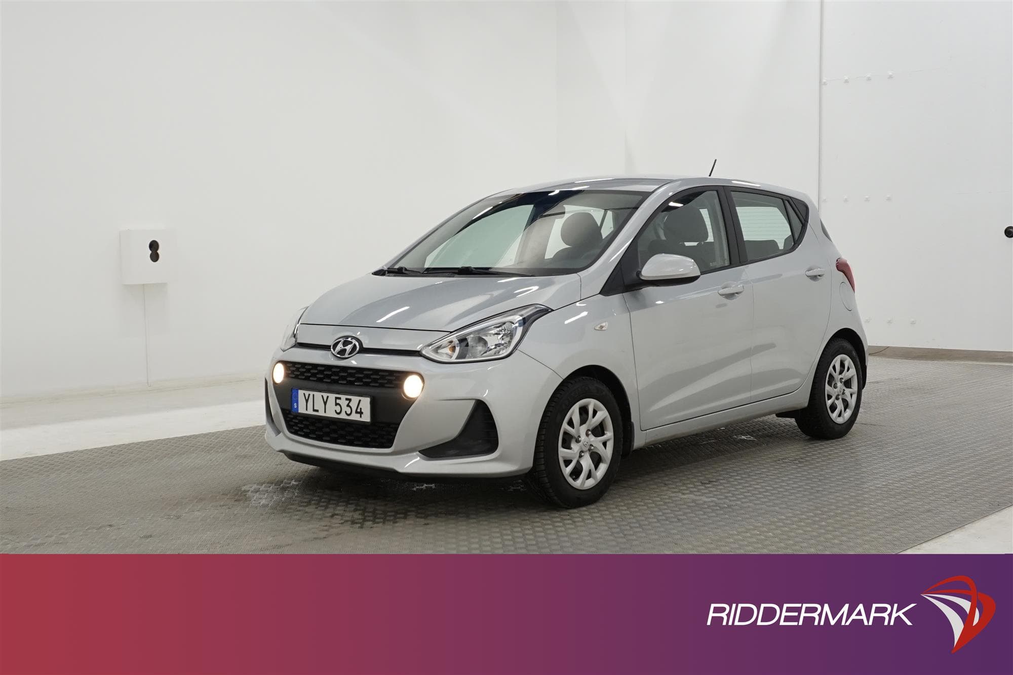 Hyundai i10 1.0 blue 67hk