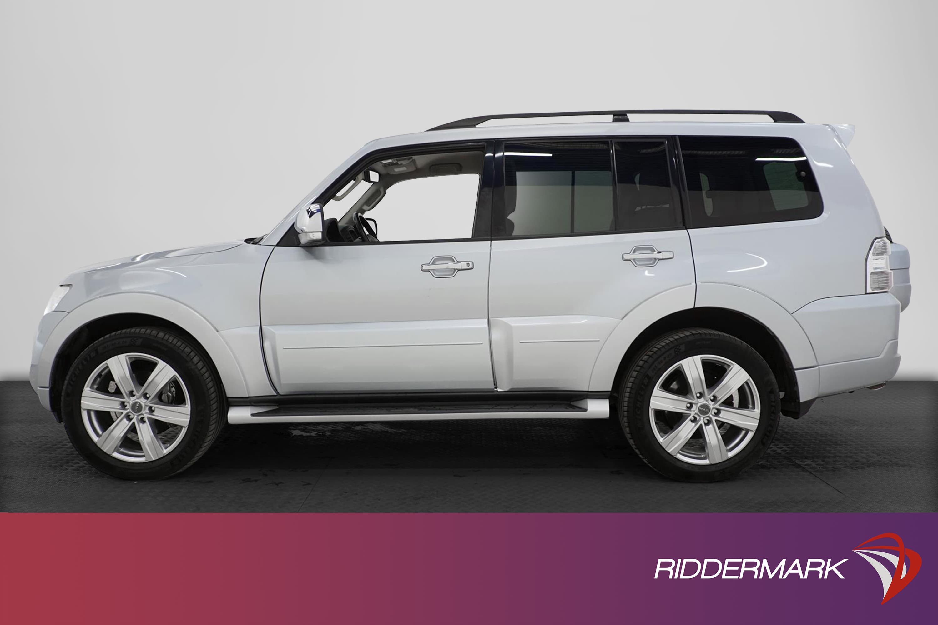 Mitsubishi Pajero 3.2 Di-D 4WD