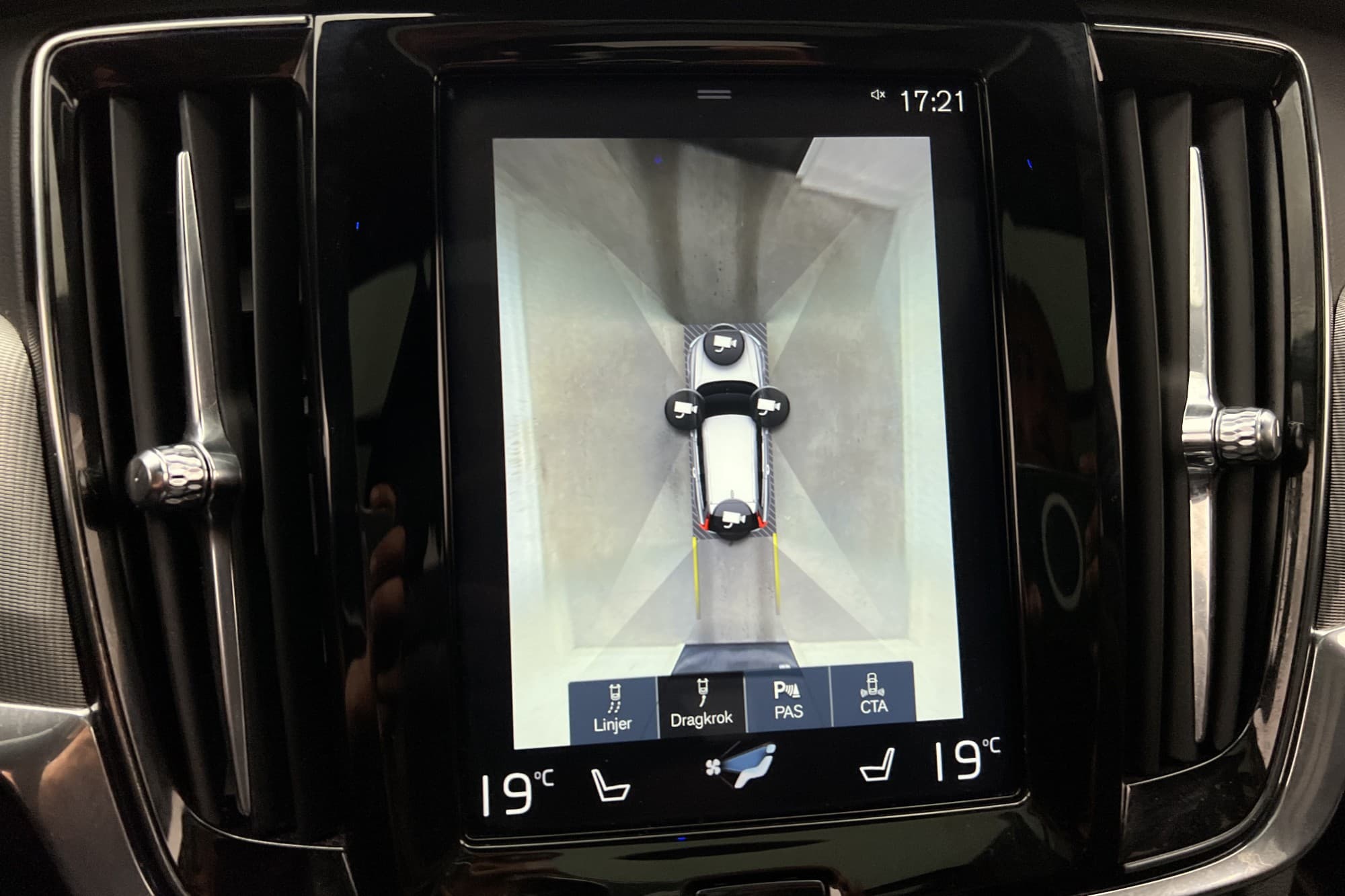 Volvo V90 Recharge T8 AWD R-Design VOC Pano Drag HUD 360°