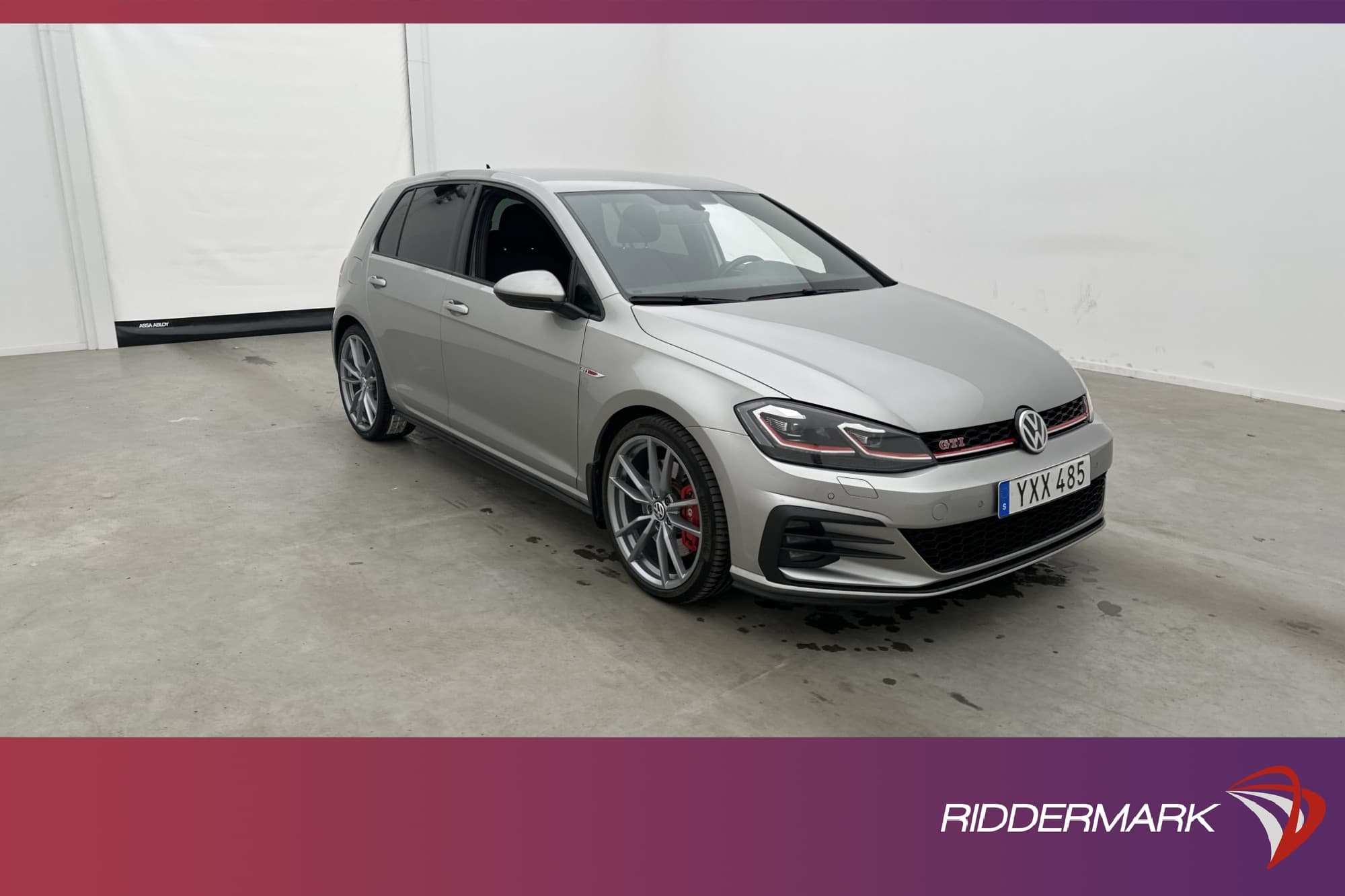Volkswagen Golf GTI Performance 245hk