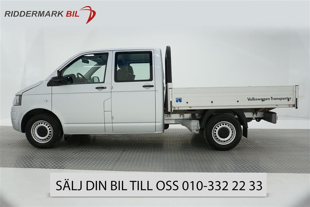 Volkswagen Transporter T5 2.0 TDI 4M (140hk) Kombi Flakbil 
