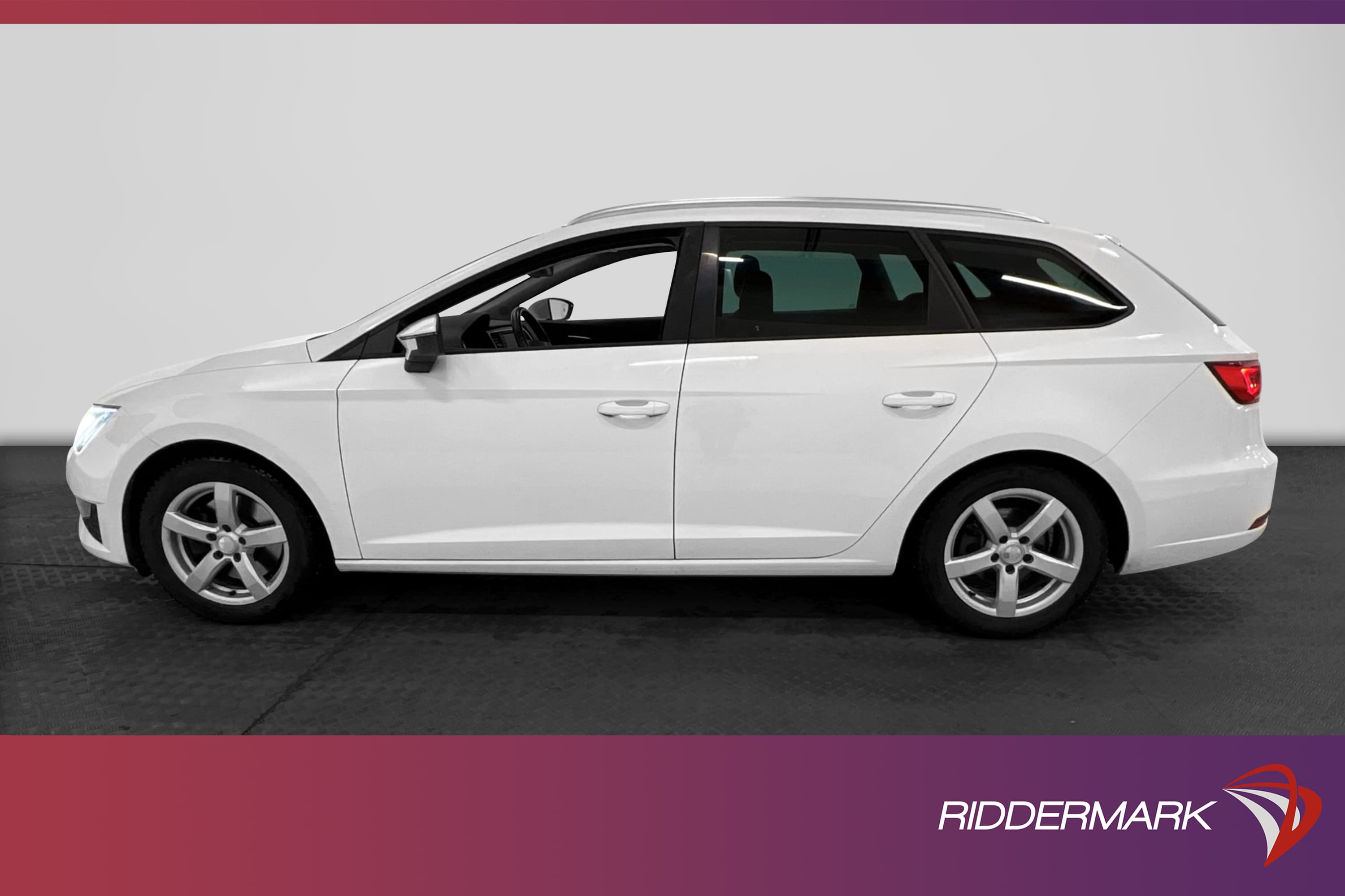 SEAT Leon 2.0 TDI 184hk ST Panorama Dragkrok 0,47l/mil
