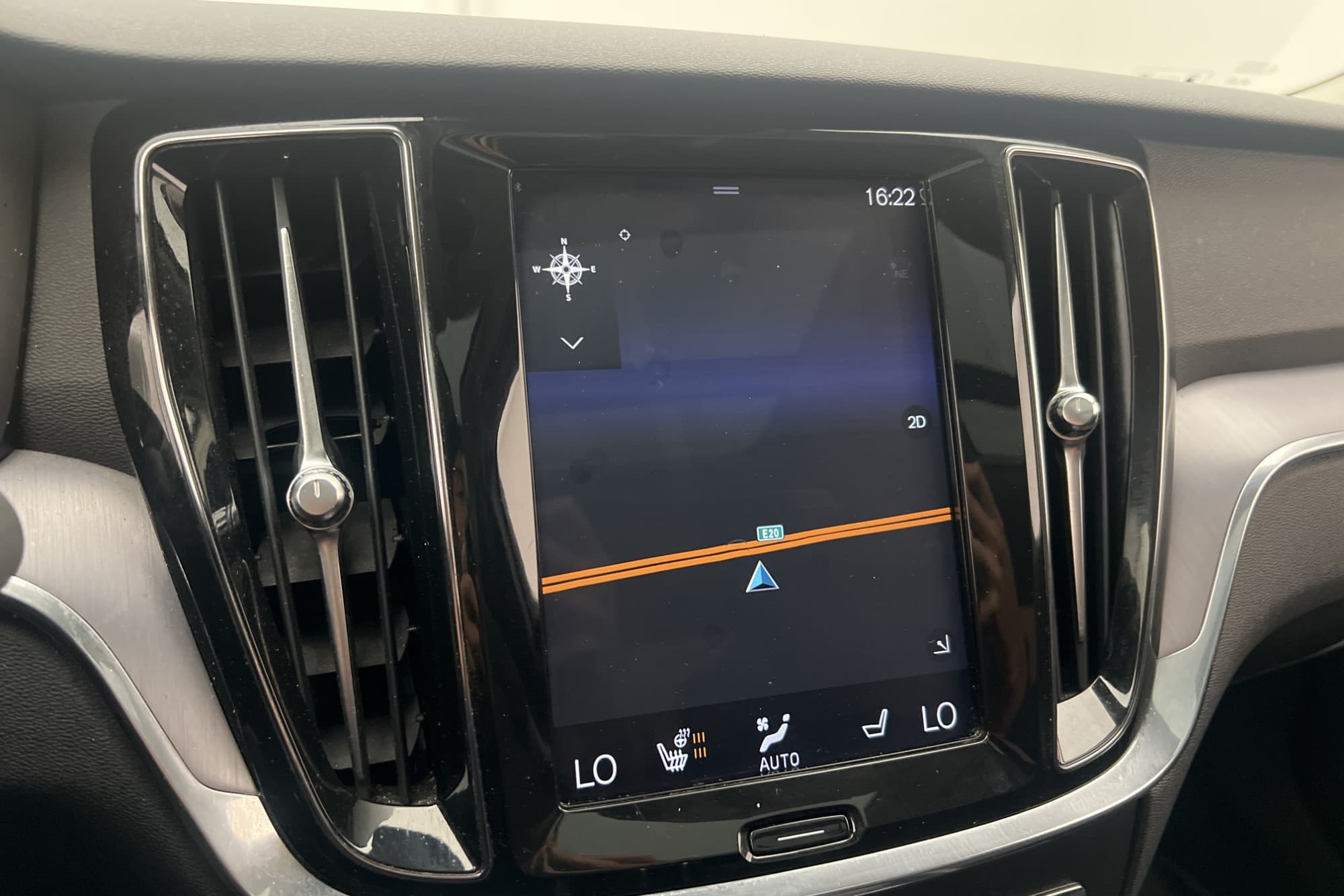 Volvo S60 T4 190hk Advanced Pano HUD 360° VOC Navi BLIS
