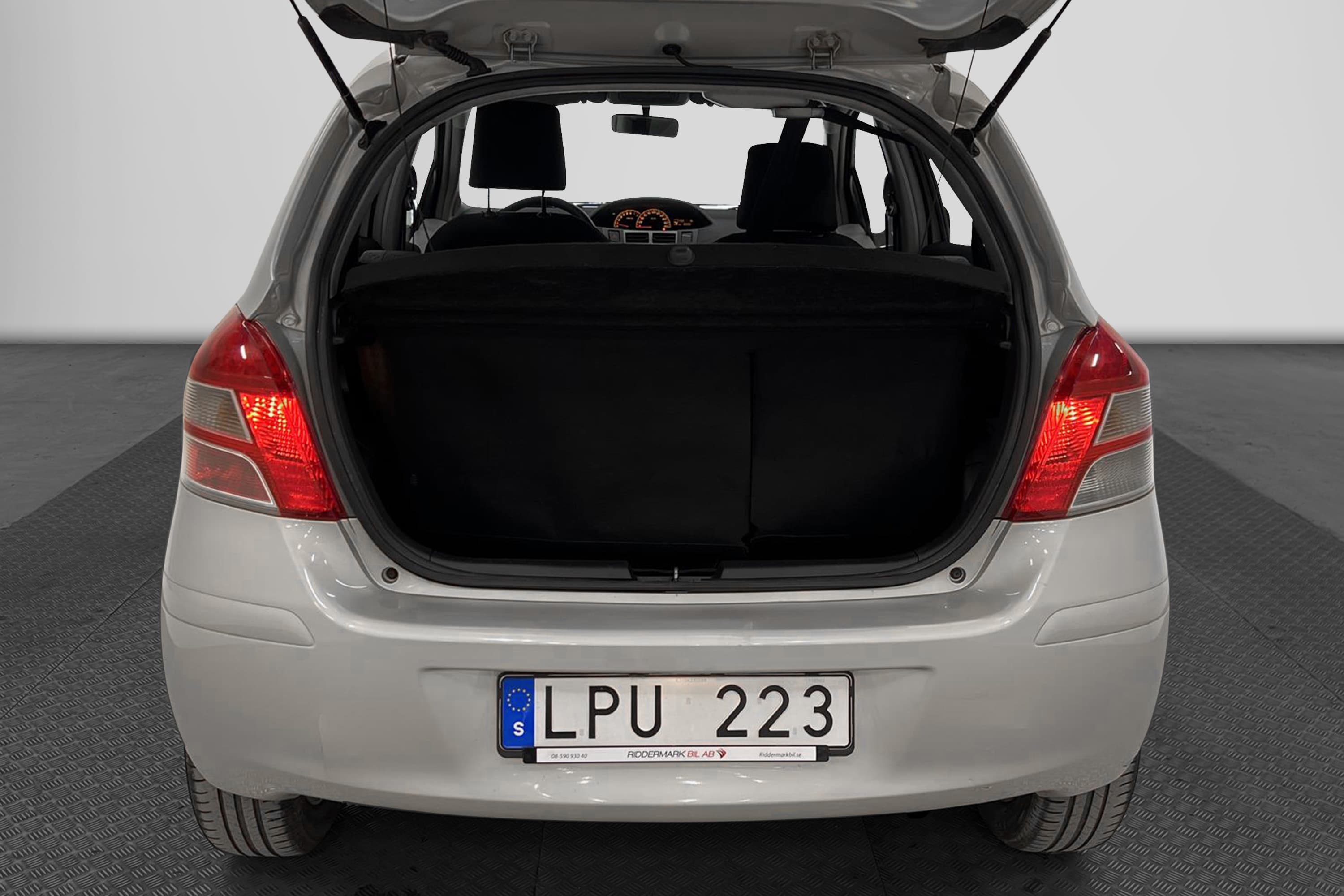 Toyota Yaris 1.0 VVT-i 69hk Låg Skatt 0,49L/mil