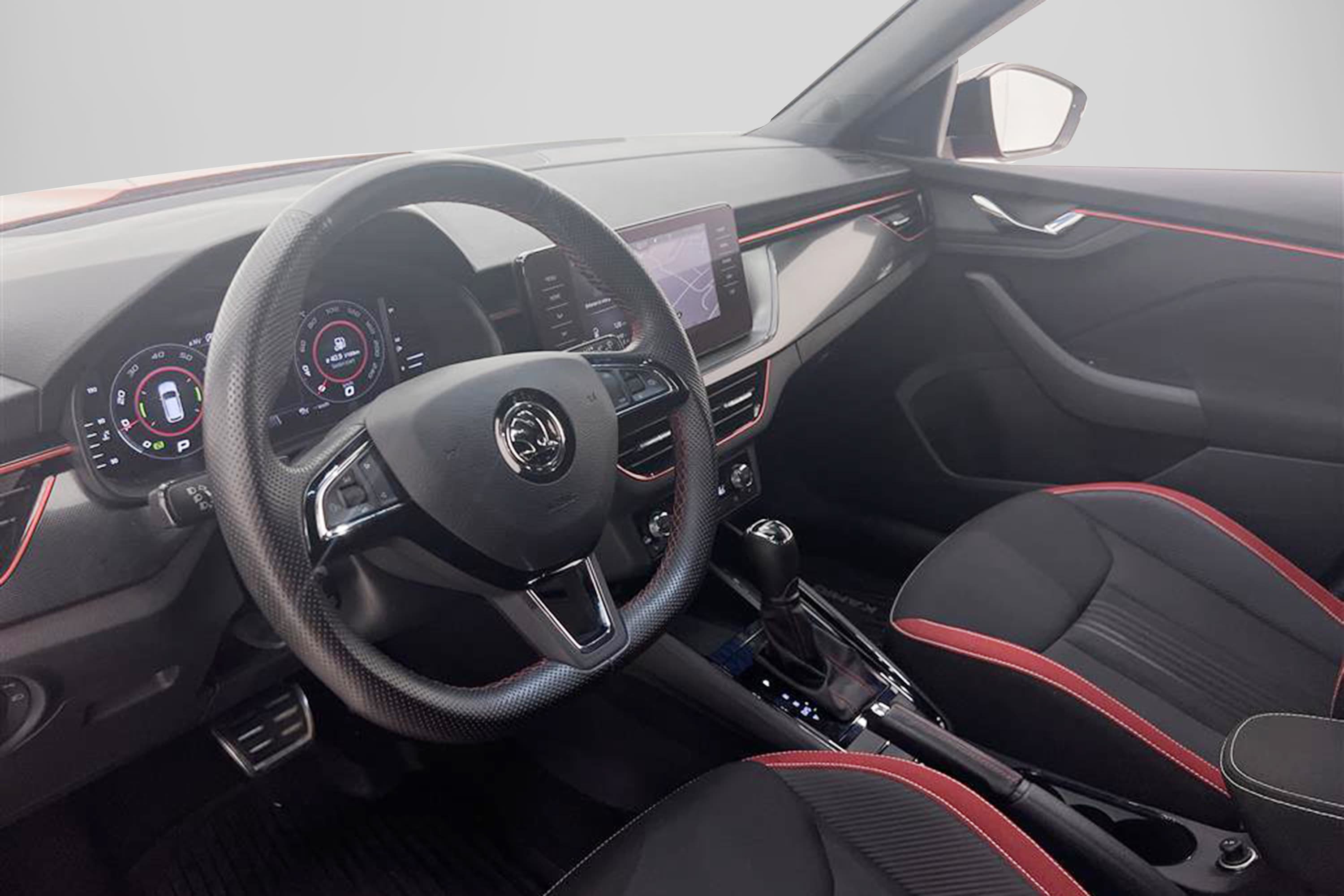 Skoda Kamiq 1.5 TSI 150hk Monte Carlo Pano Navi Cockpitinteriör