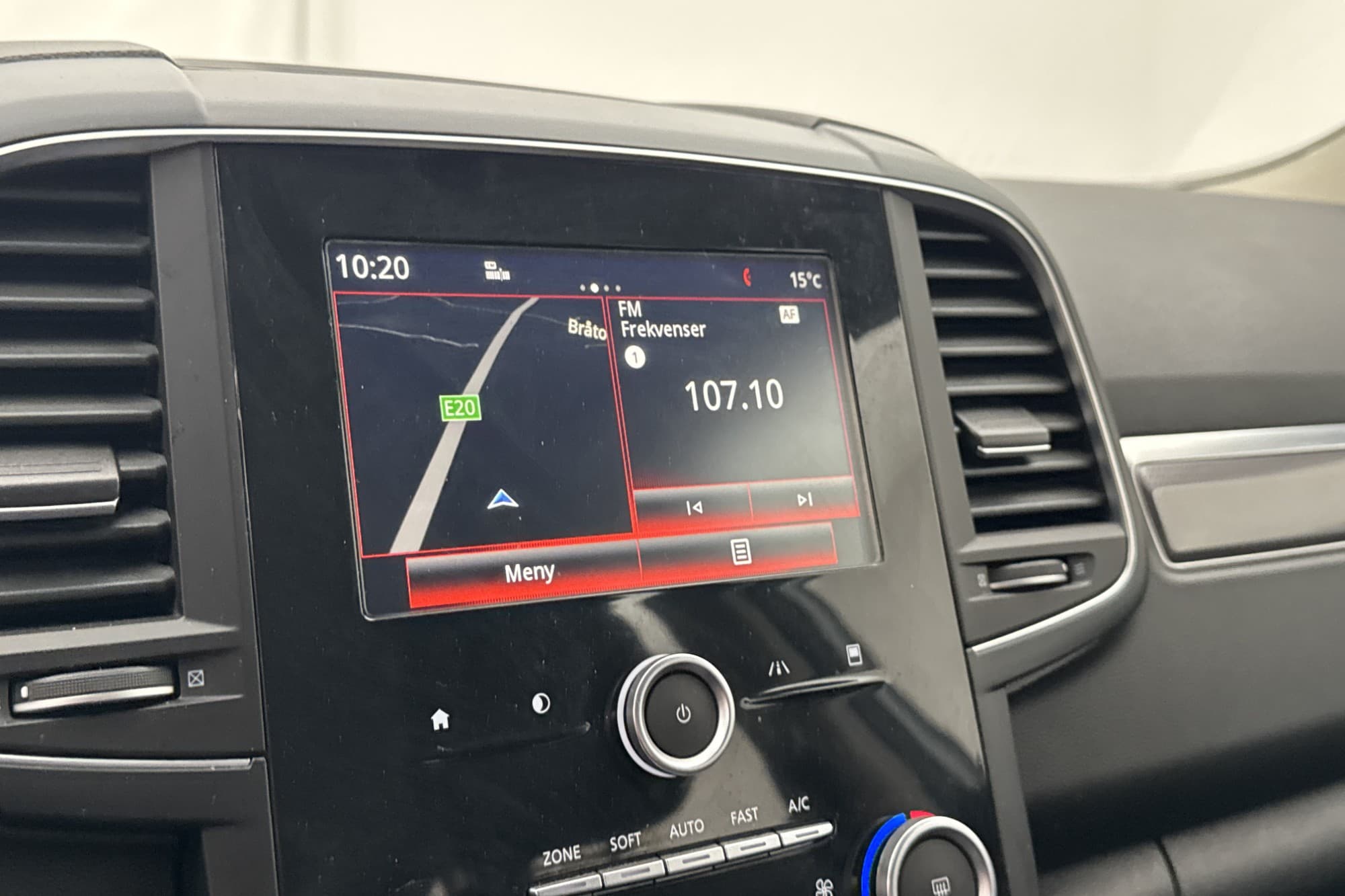 Renault Koleos 2.0 dCi 4WD 177hk Energy Rattvärme Navi PDC